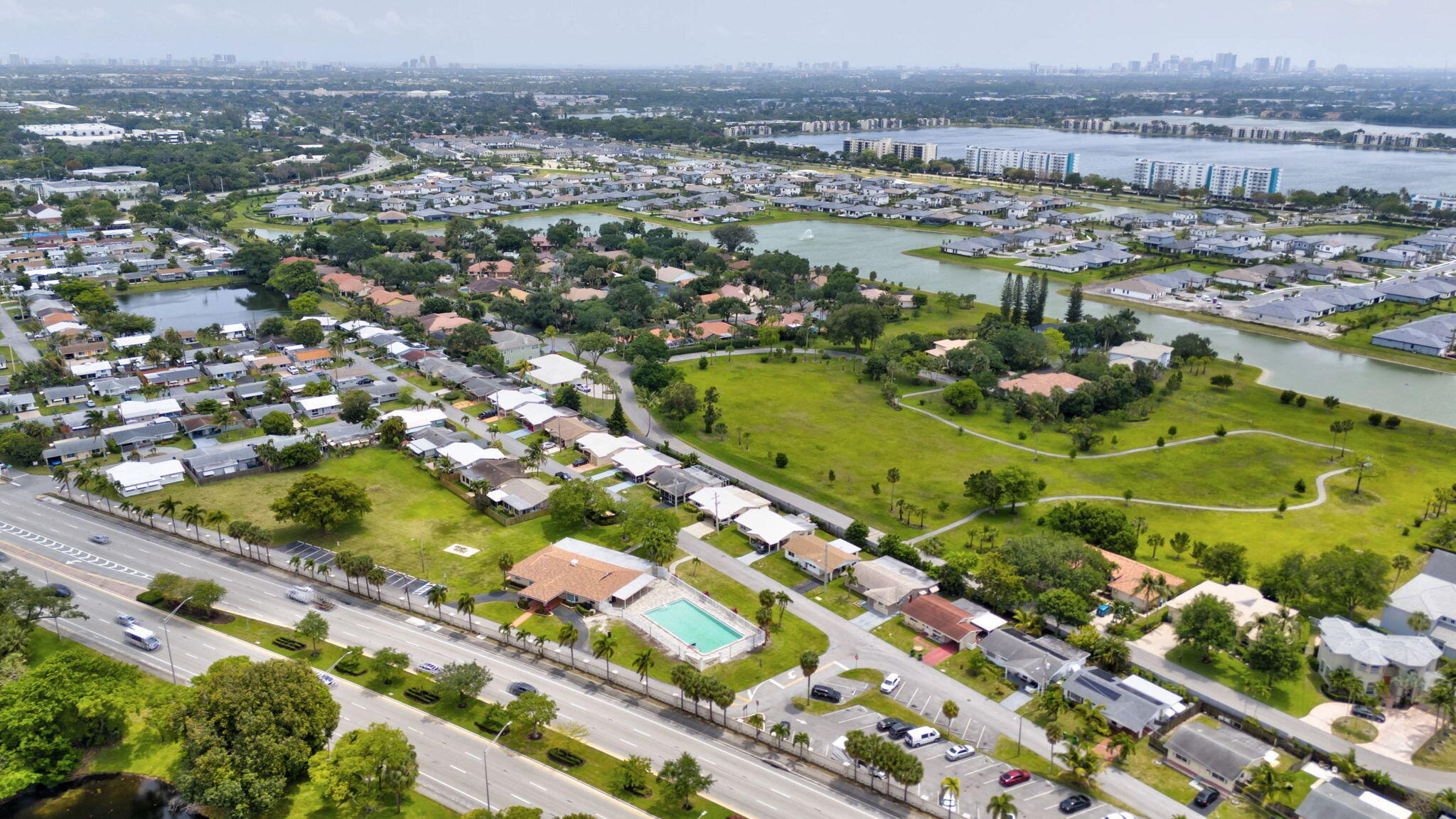 TAMARAC LAKES SOUTH - Residential Lease