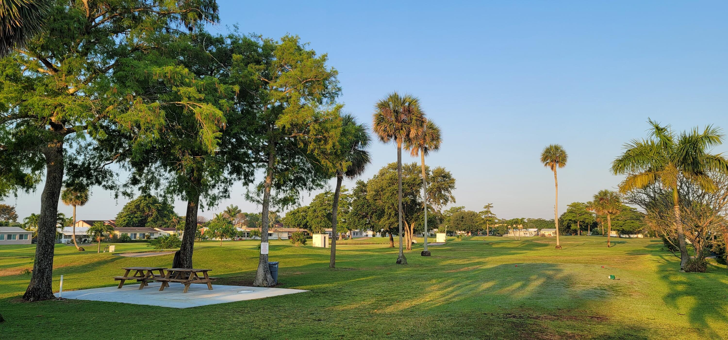 TAMARAC LAKES SOUTH - Residential Lease