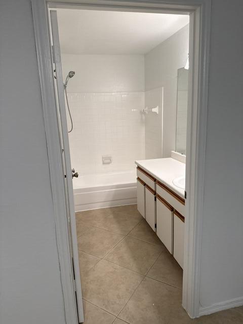 SAILBOAT POINTE CONDO - Residential
