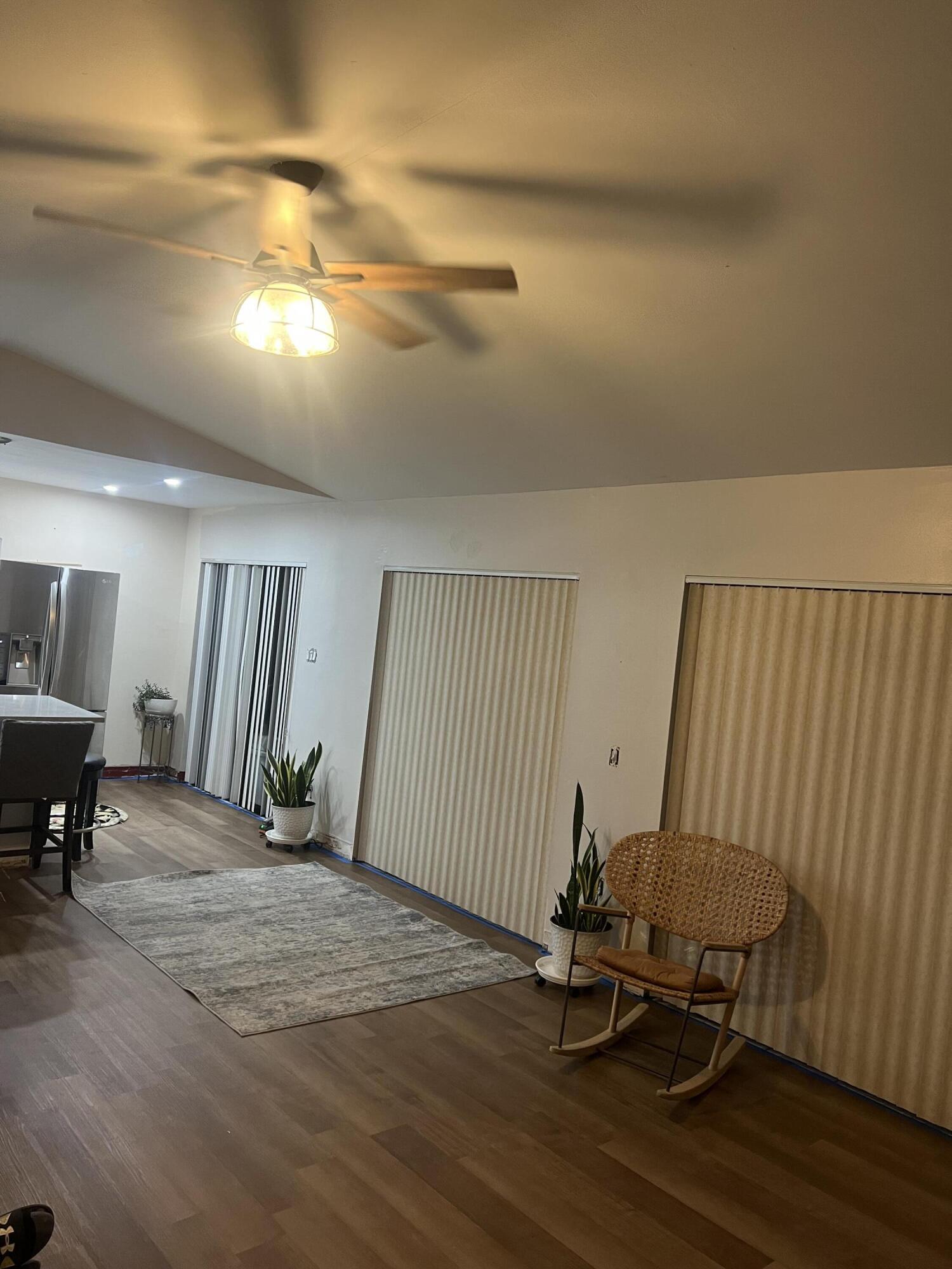 NORTH LAKE TOWNHOMES CONDO 2 - Residential Lease