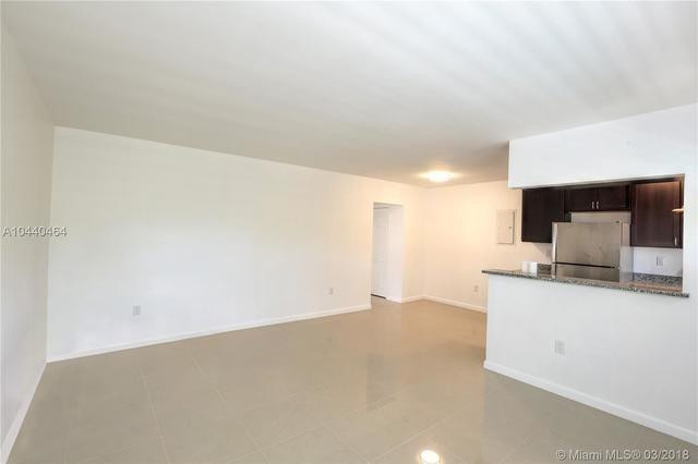 Venice Arms - Residential