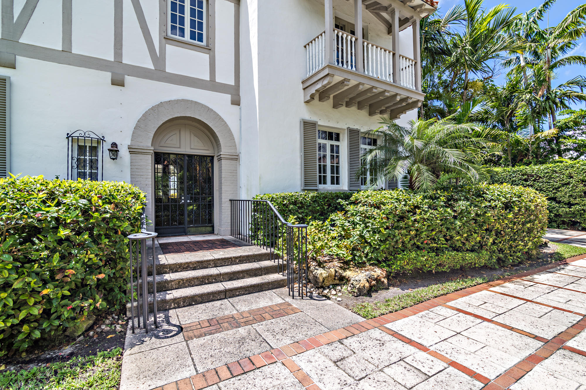 Tropic Isle - Residential