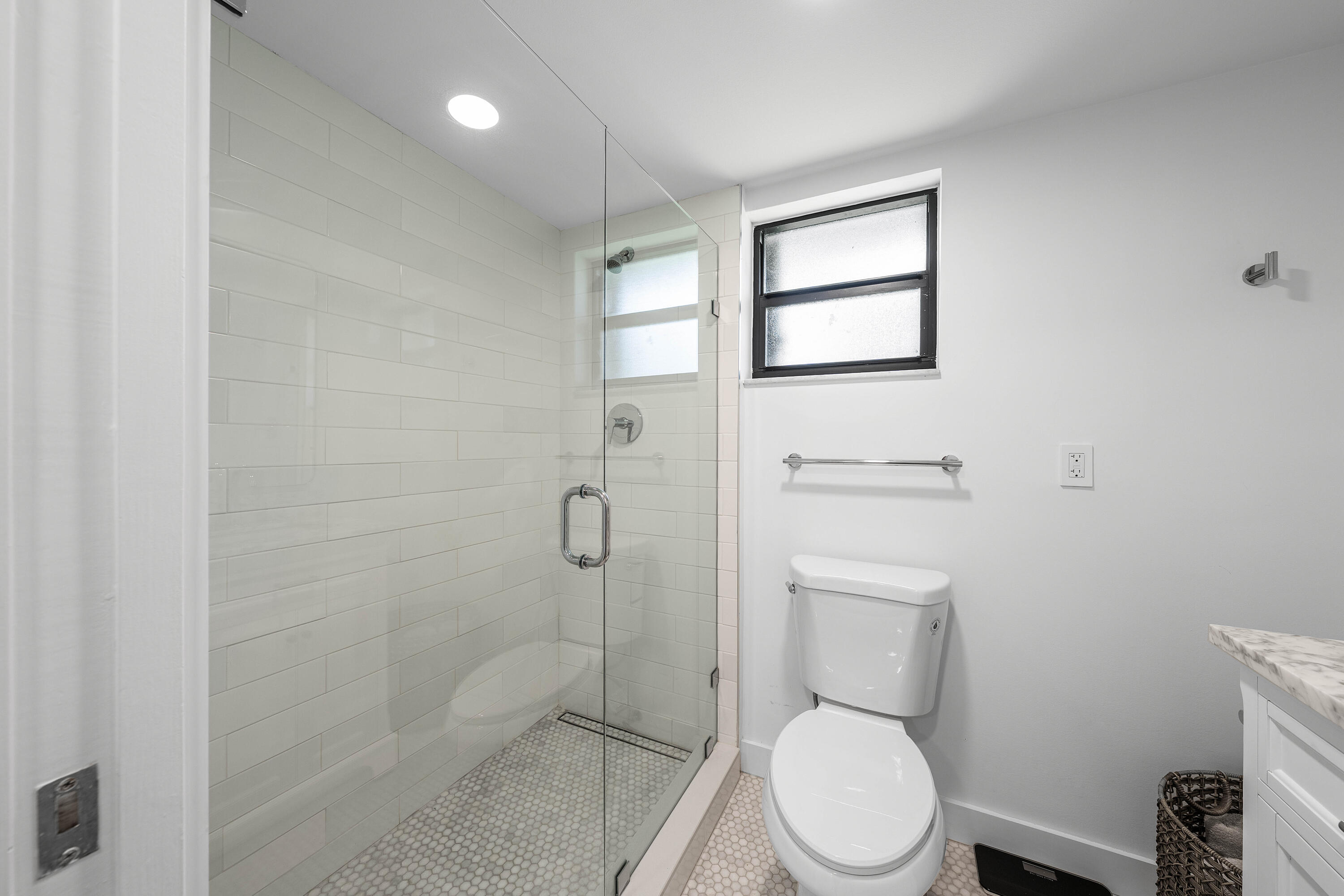 TENNIS LODGES 1 CONDO - Residential Lease
