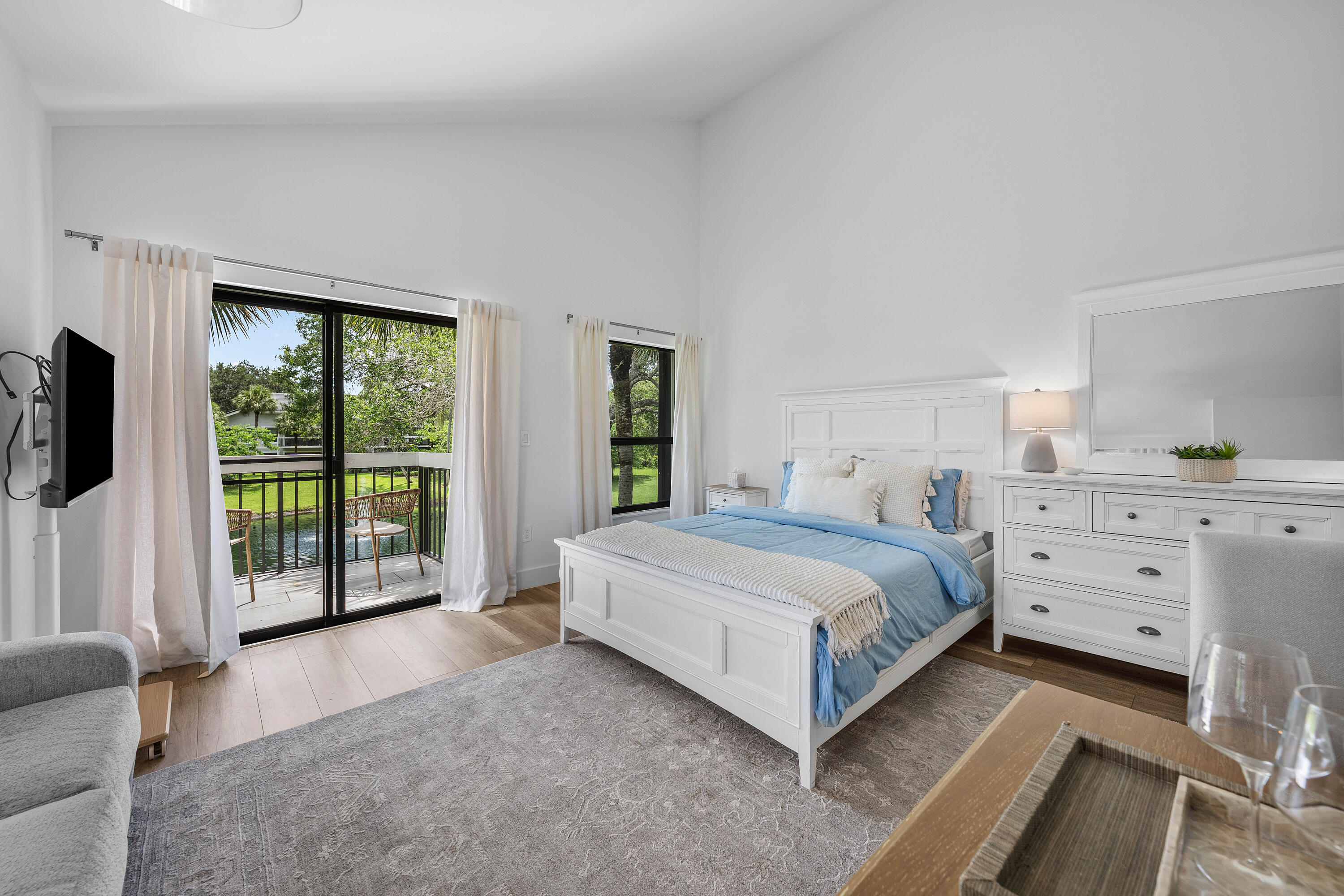 TENNIS LODGES 1 CONDO - Residential Lease