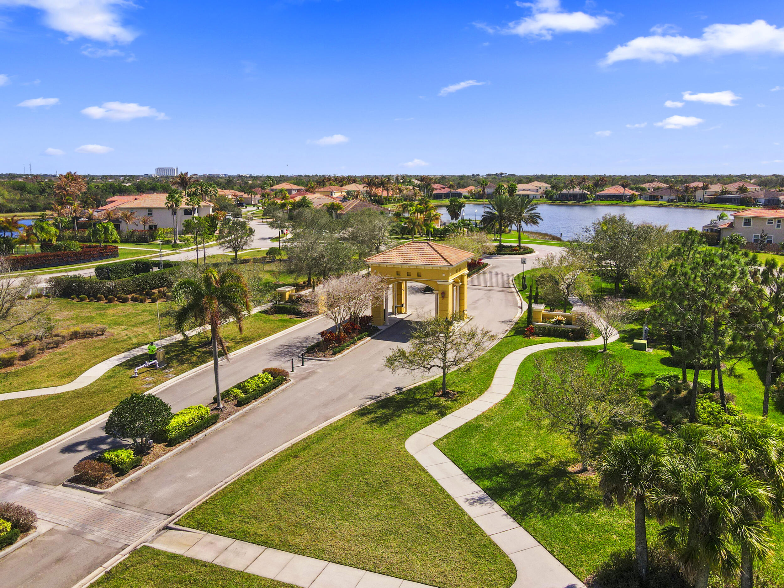 The Estates of Tradition - Residential