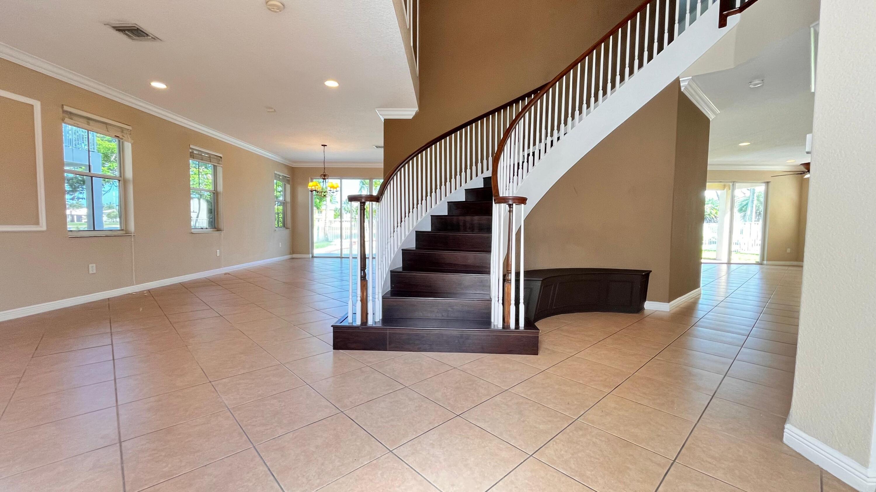 OLYMPIA 1 - Residential Lease