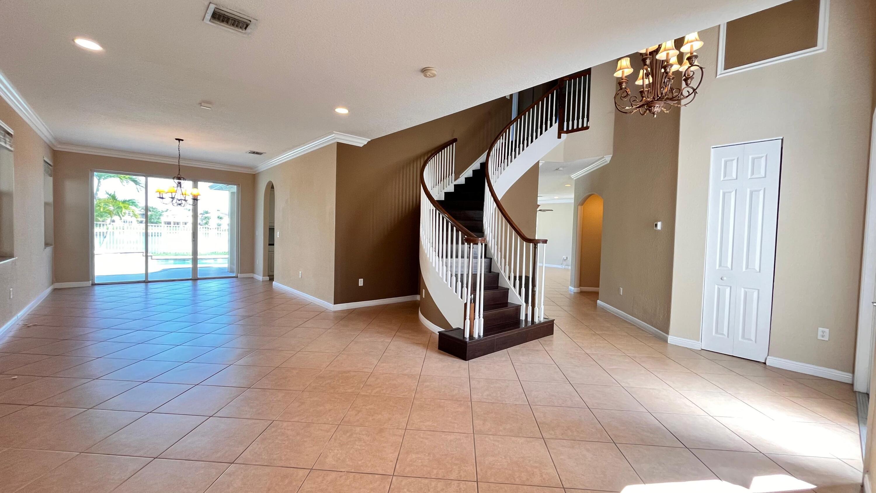 OLYMPIA 1 - Residential Lease