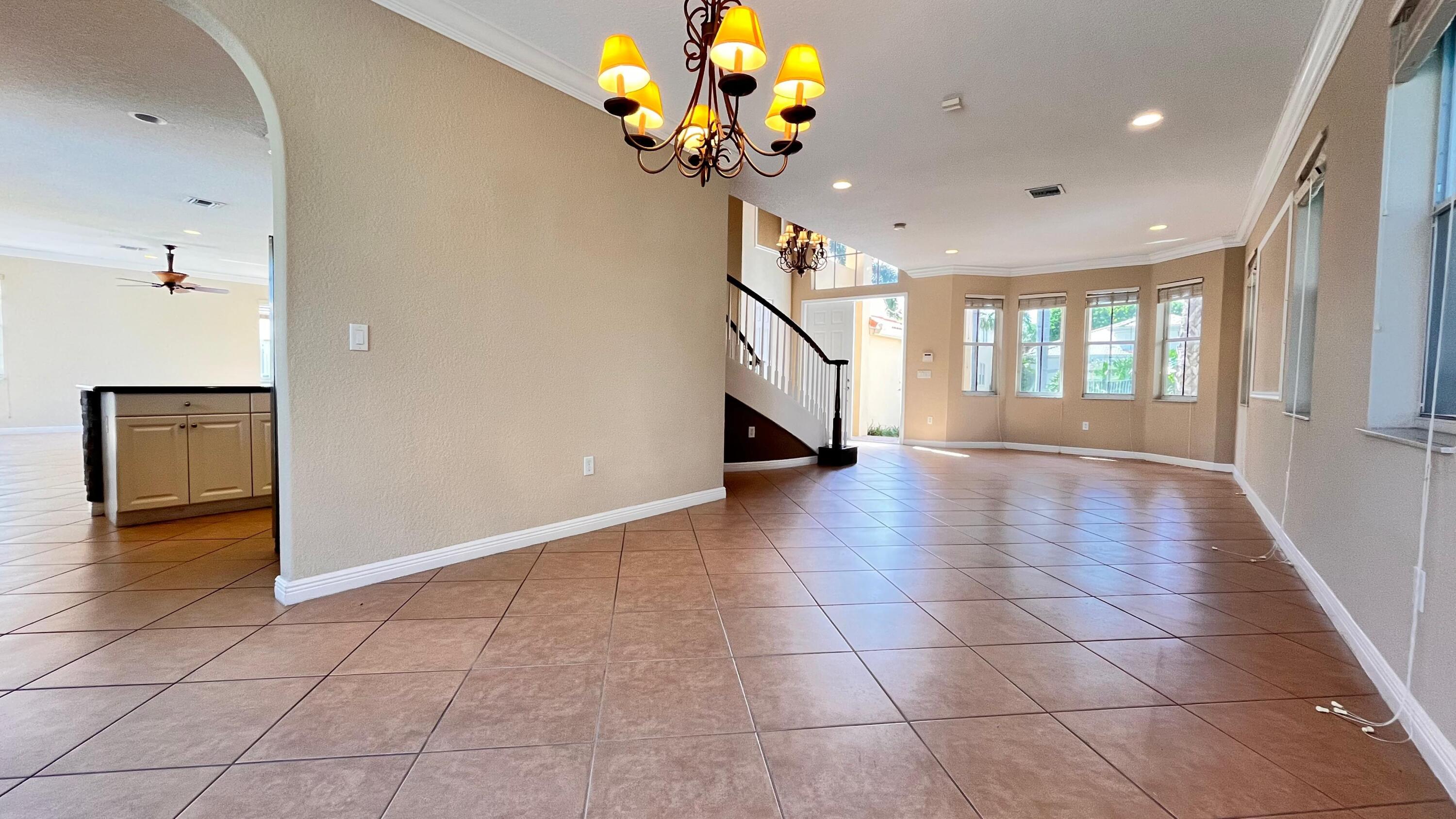 OLYMPIA 1 - Residential Lease