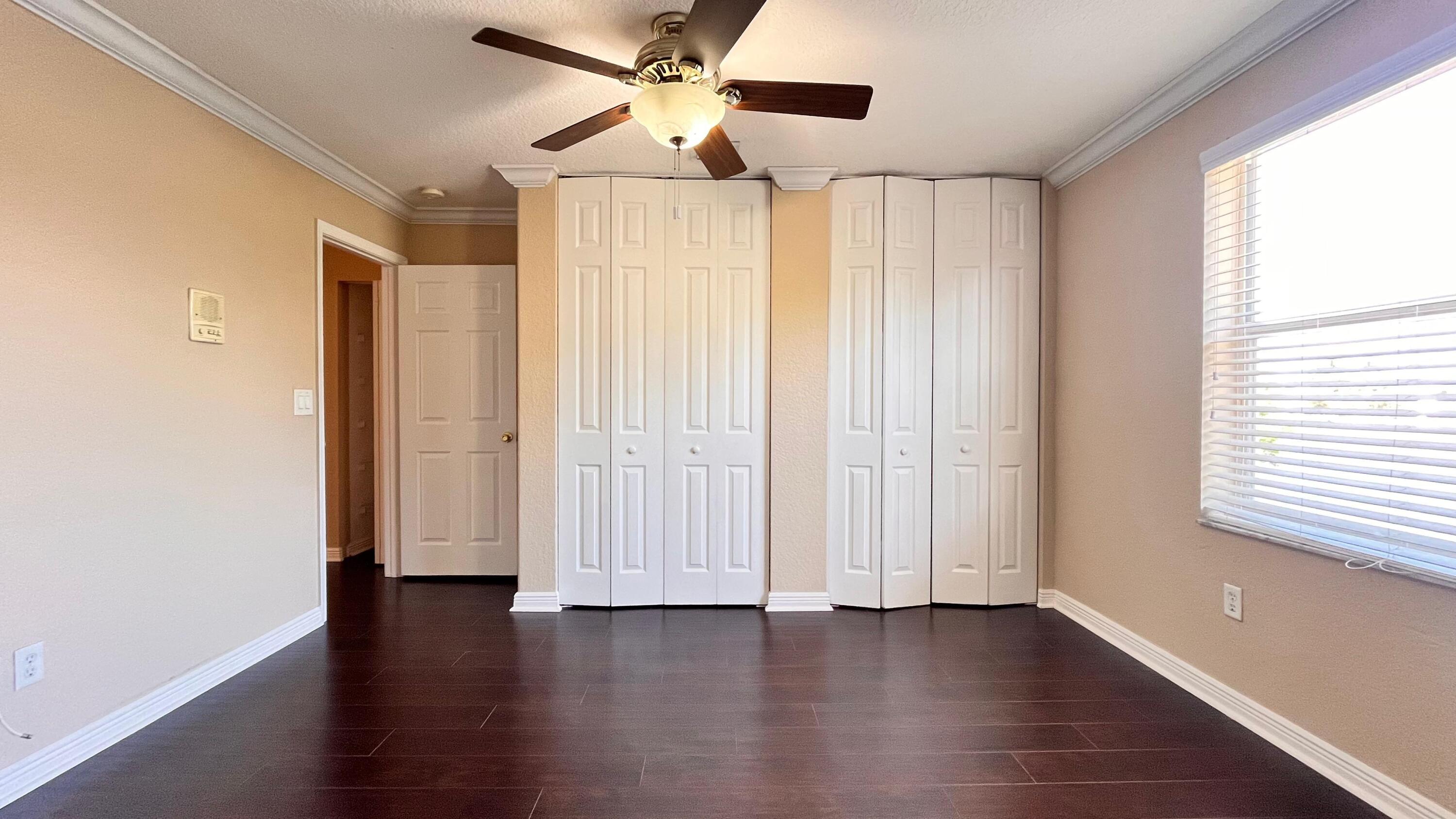 OLYMPIA 1 - Residential Lease