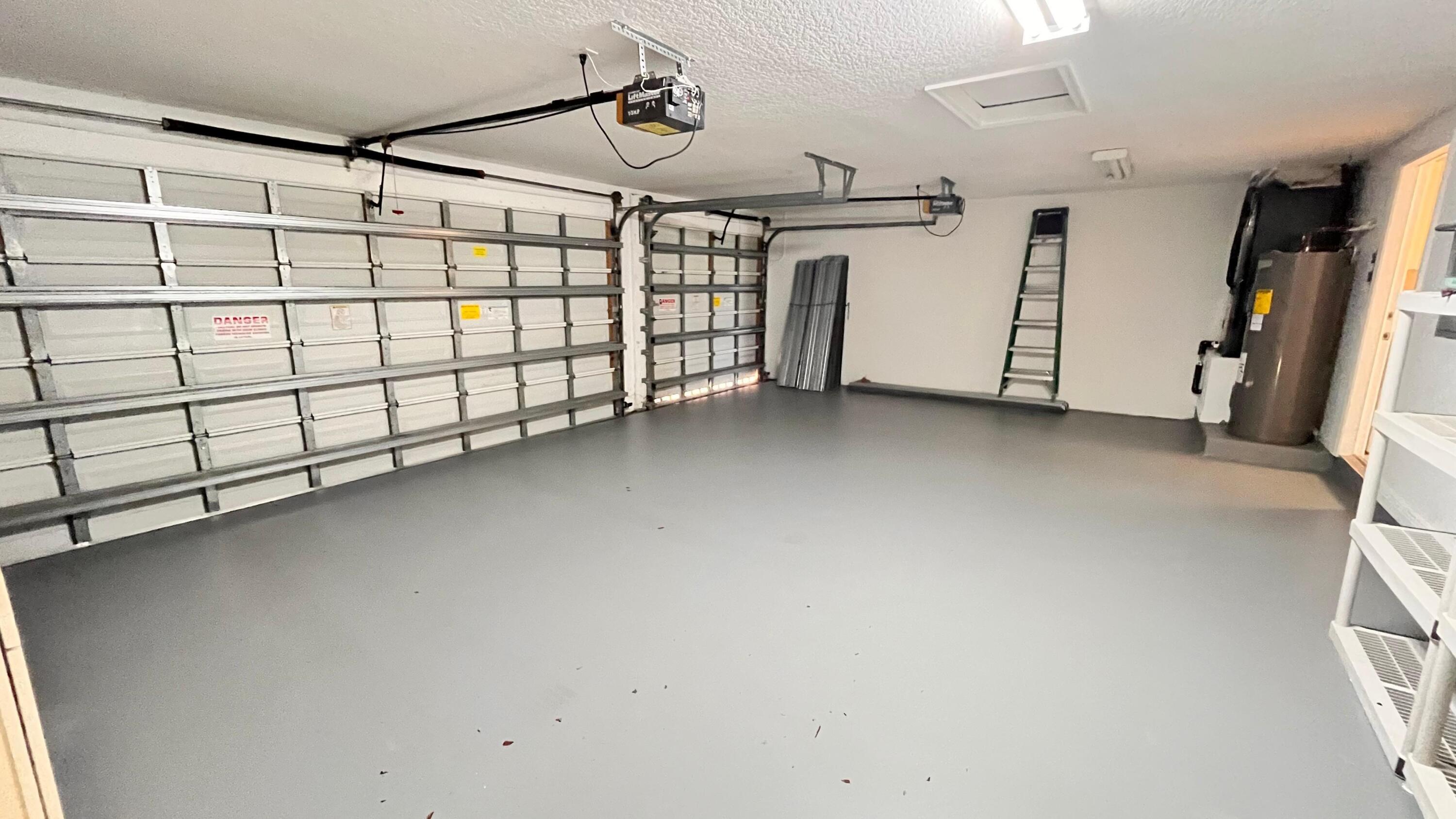 OLYMPIA 1 - Residential Lease