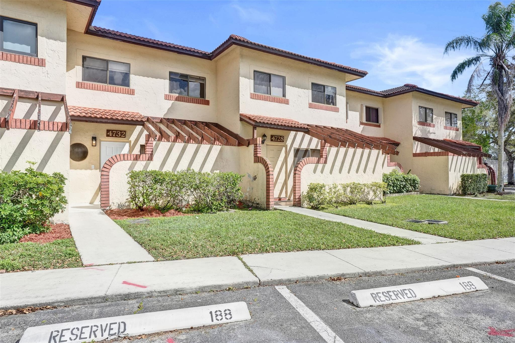 Beautifully renovated 3 bedroom, 2.5 bathroom townhome in the heart of Sunrise! This move in ready home features a fully remodeled kitchen with modern quartz countertops, stainless steel appliances, and a clean open layout that flows nicely into the main living and dining areas, creating a bright and comfortable space for everyday living and entertaining.Upstairs you’ll find a spacious primary suite along with two additional bedrooms, providing a practical layout for families, guests, or a home office. The home has been tastefully updated and well maintained, offering a fresh and modern feel throughout.This property also benefits from a convenient Sunrise location close to shopping, dining, parks, and major roadways, making commuting and daily errands simple. A must see!