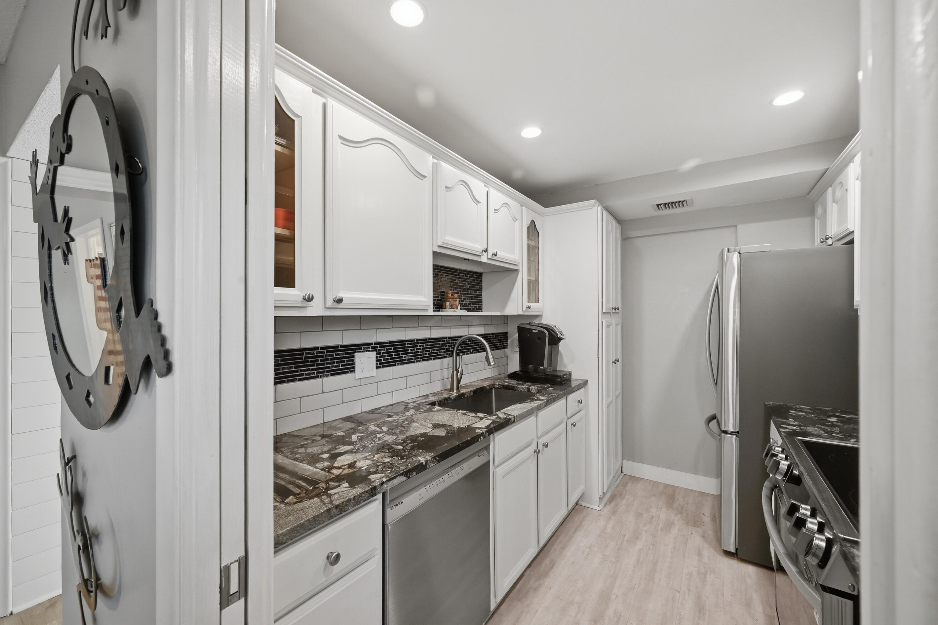 TROPIC HARBOR CONDO PART SEVEN - Residential