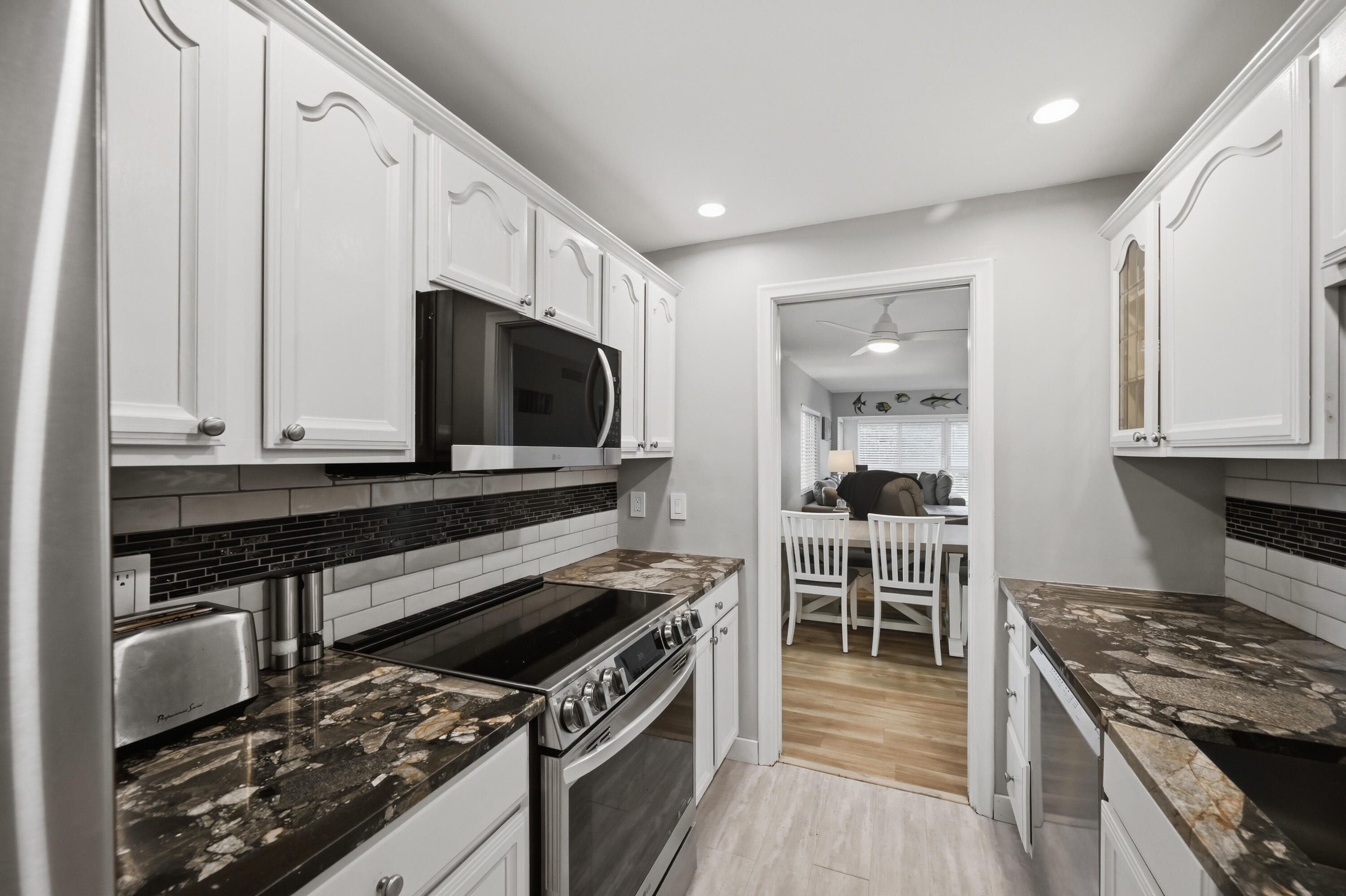 TROPIC HARBOR CONDO PART SEVEN - Residential
