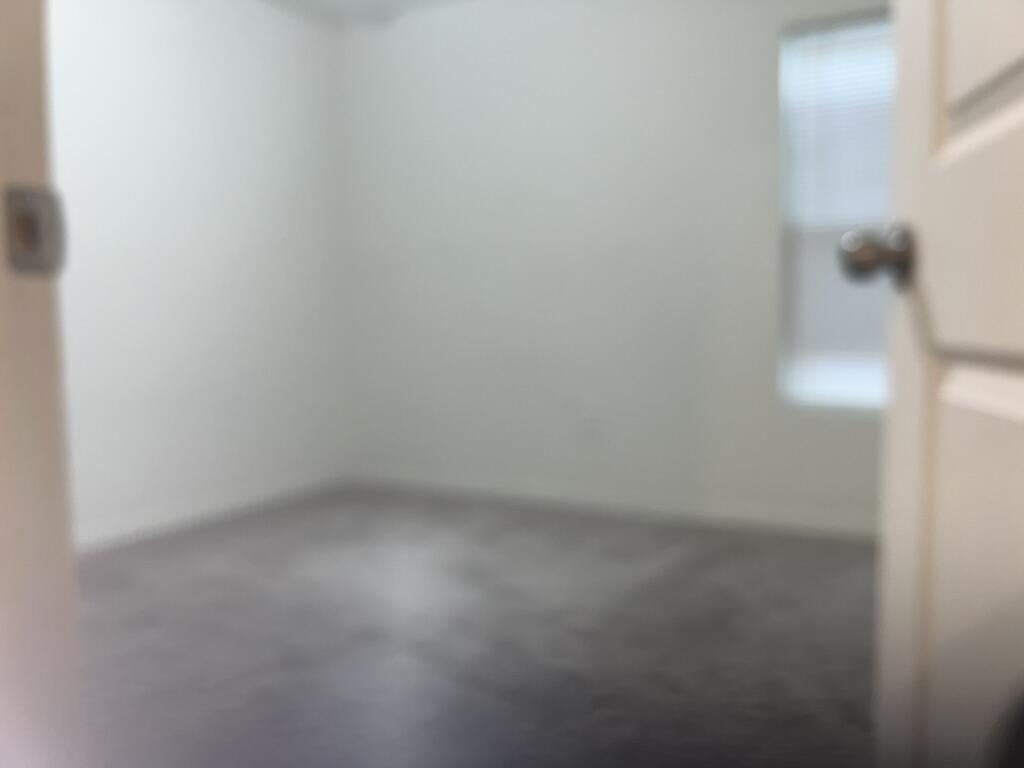LAKEWOOD PARK UNIT 6 - Residential Lease