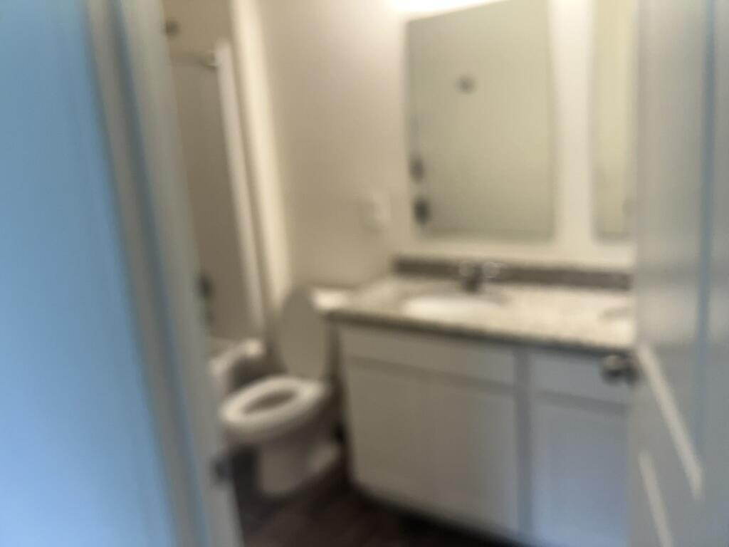LAKEWOOD PARK UNIT 6 - Residential Lease