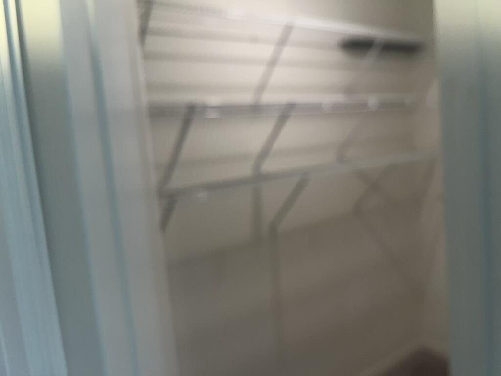 LAKEWOOD PARK UNIT 6 - Residential Lease
