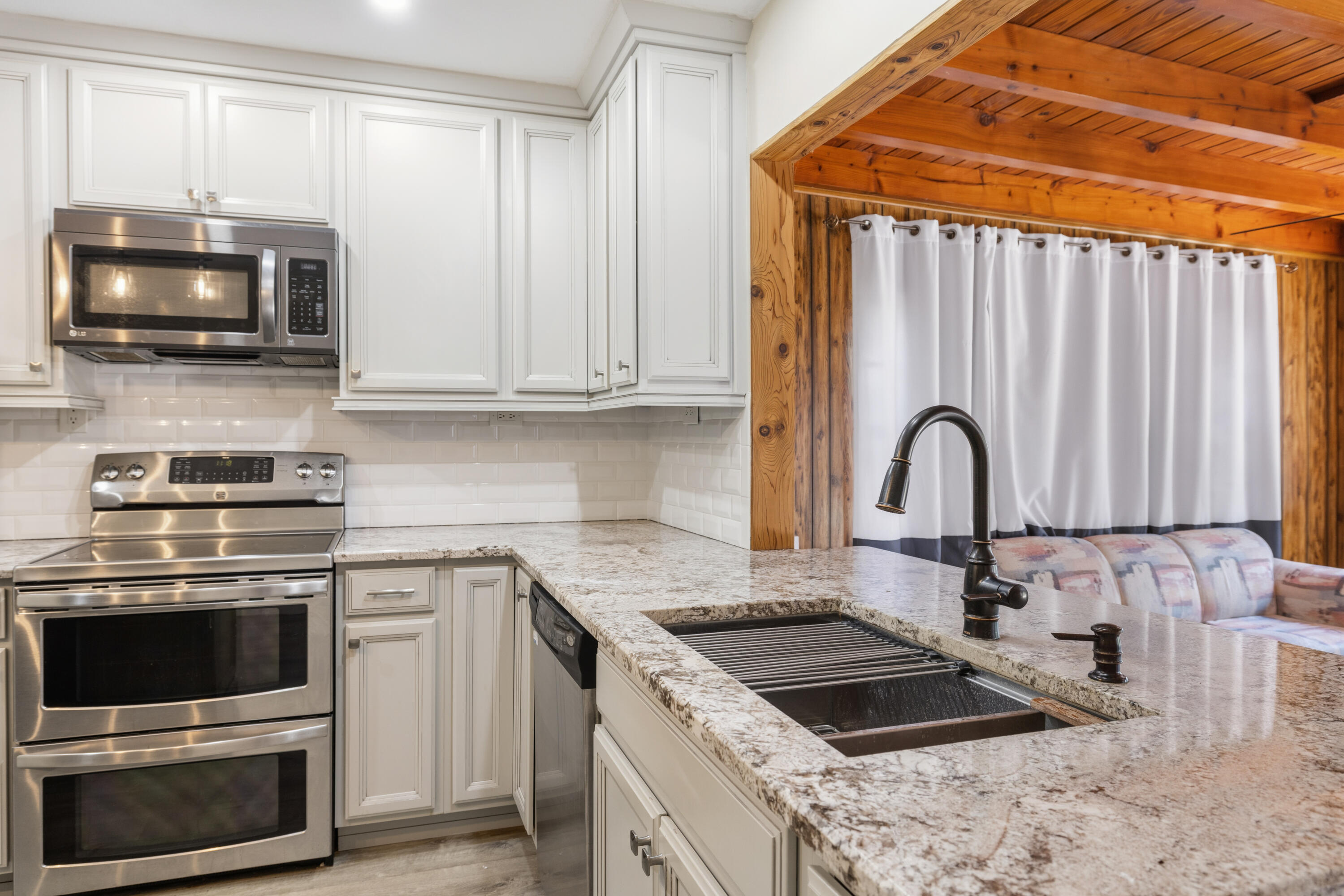 LAKEWOOD PARK - Residential