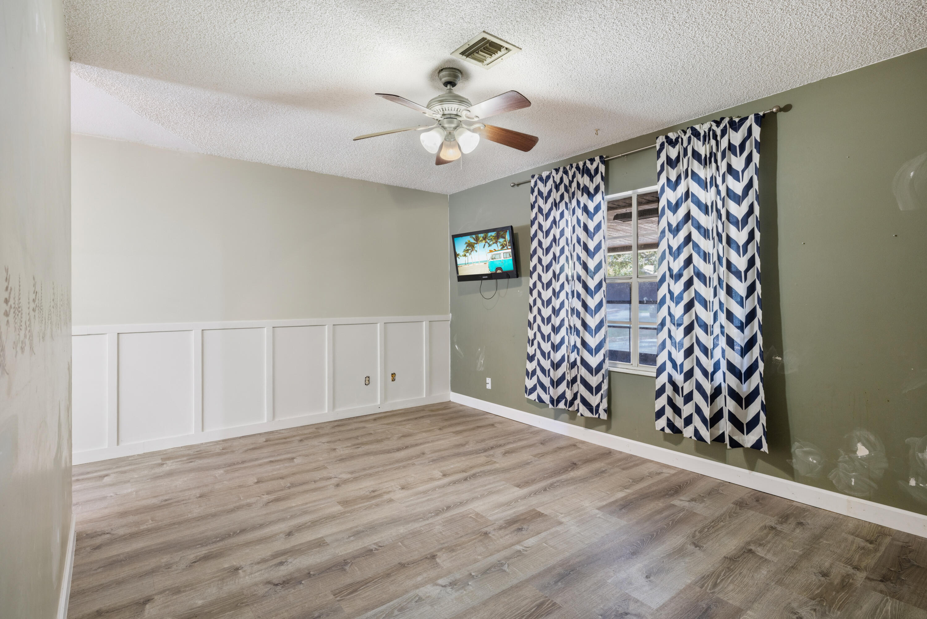 LAKEWOOD PARK - Residential