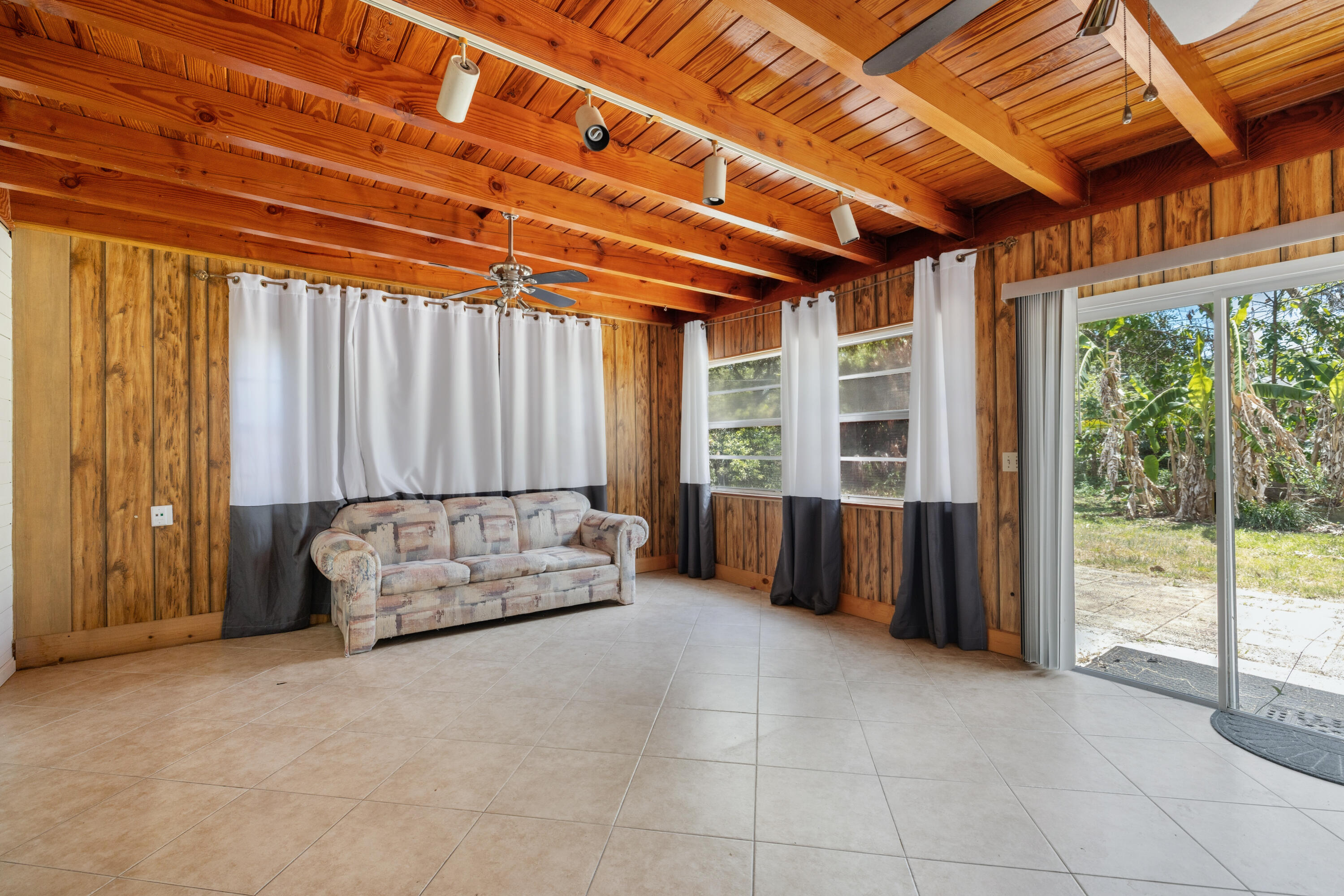 LAKEWOOD PARK - Residential