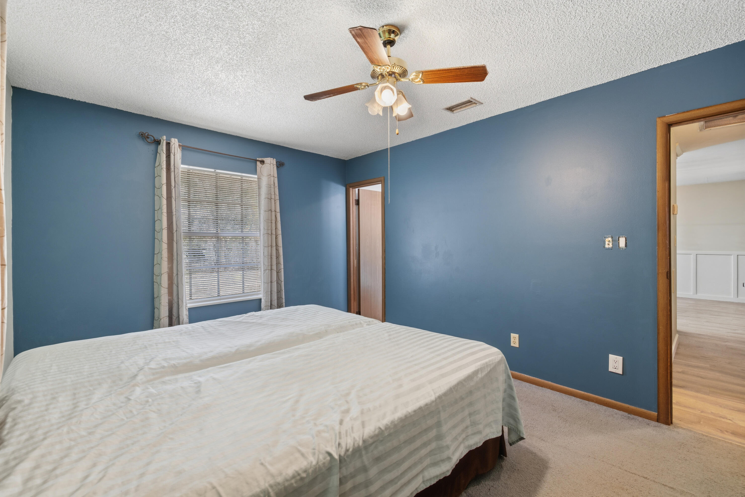 LAKEWOOD PARK - Residential
