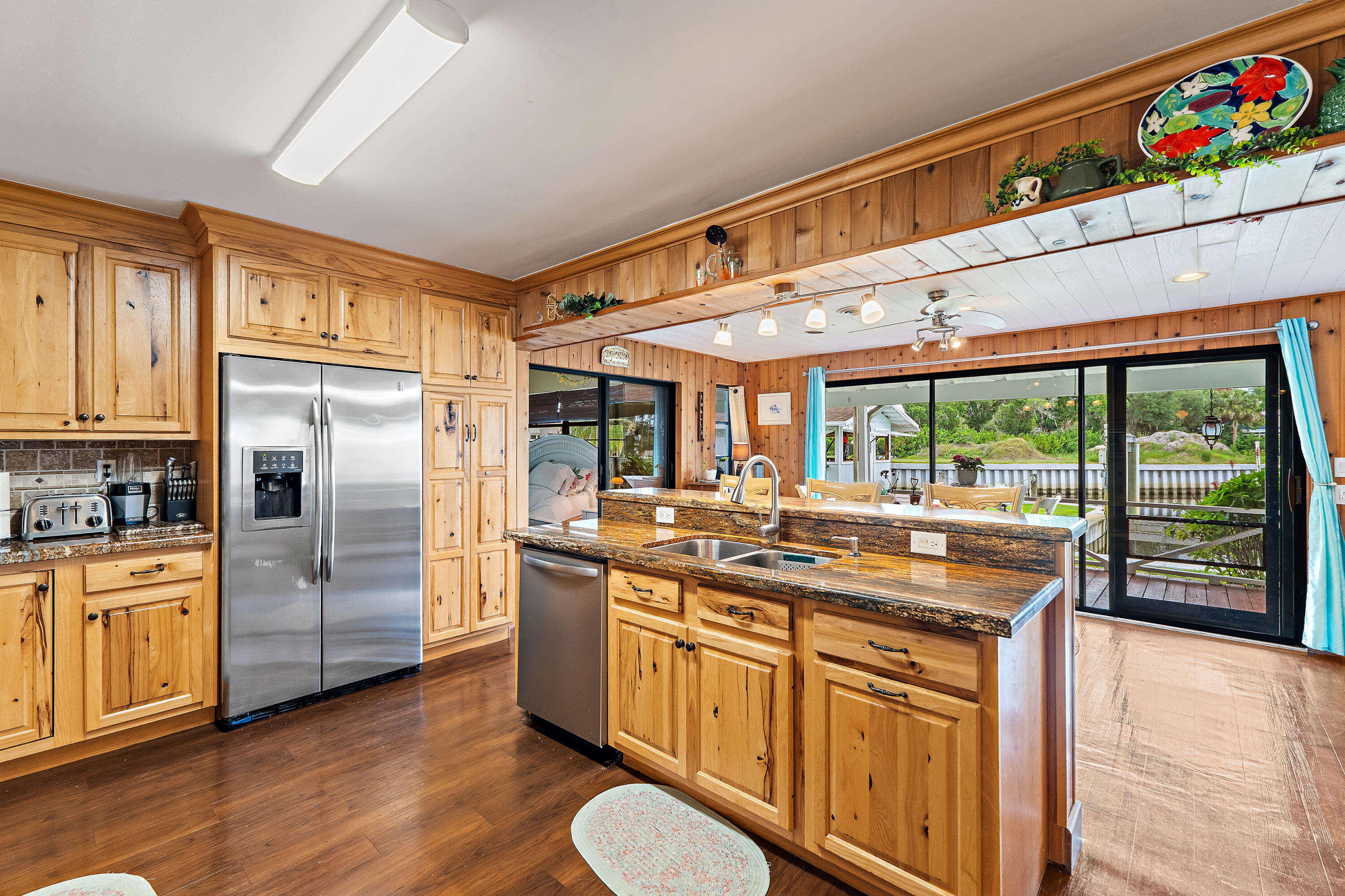 RUSTIC ACRES UNRECORDED - Residential