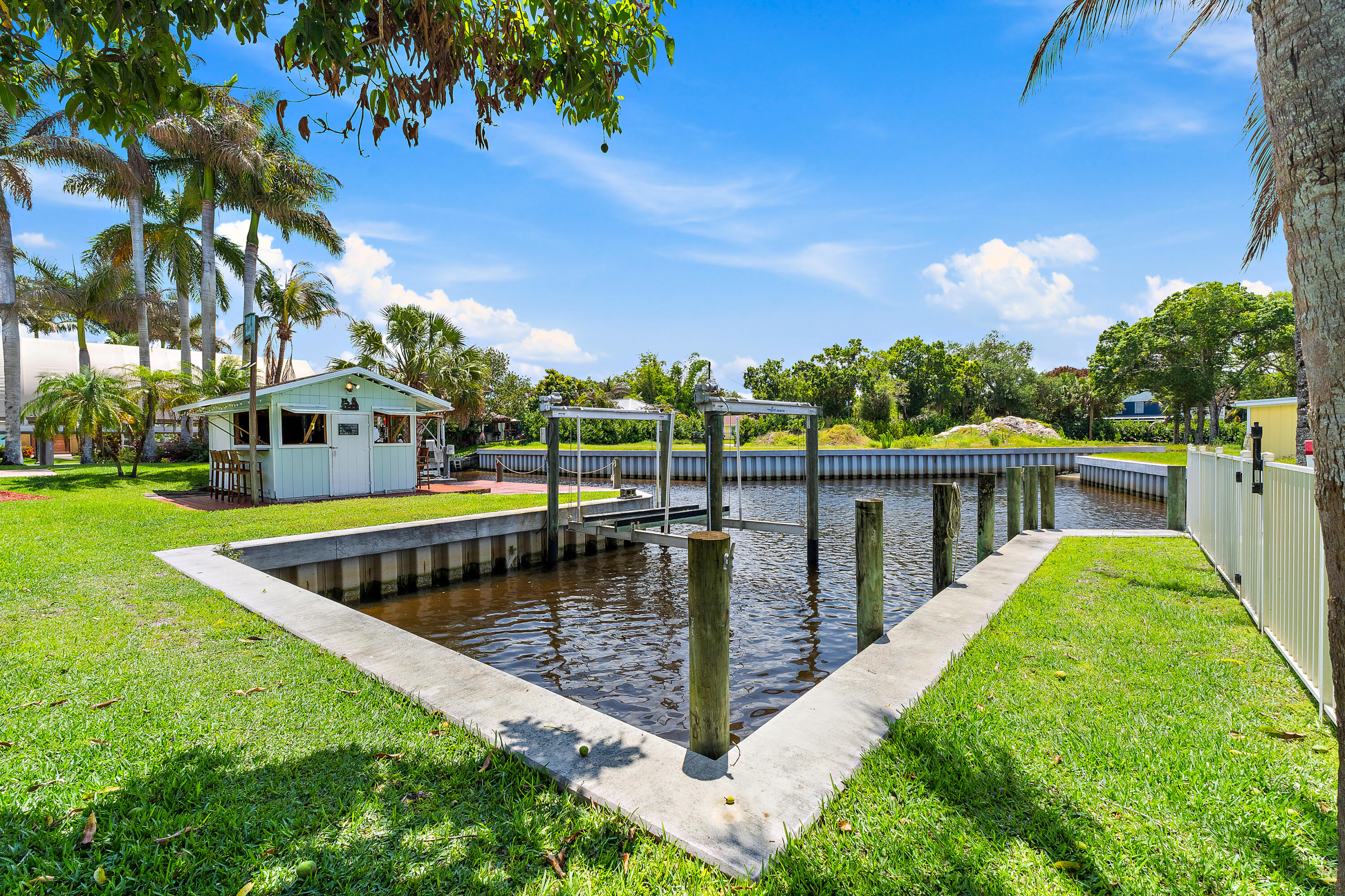 RUSTIC ACRES UNRECORDED - Residential