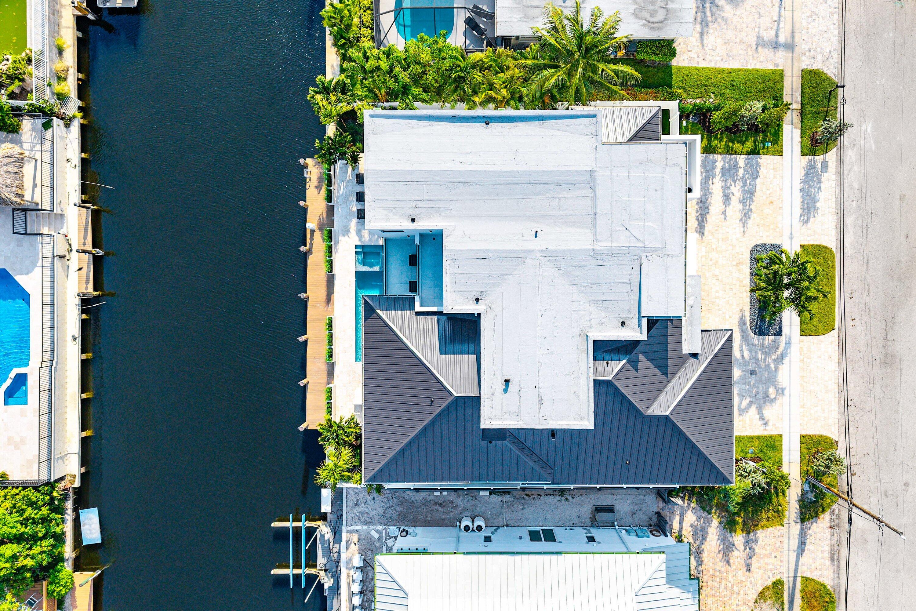 BOCA HARBOUR 3RD SEC - Residential