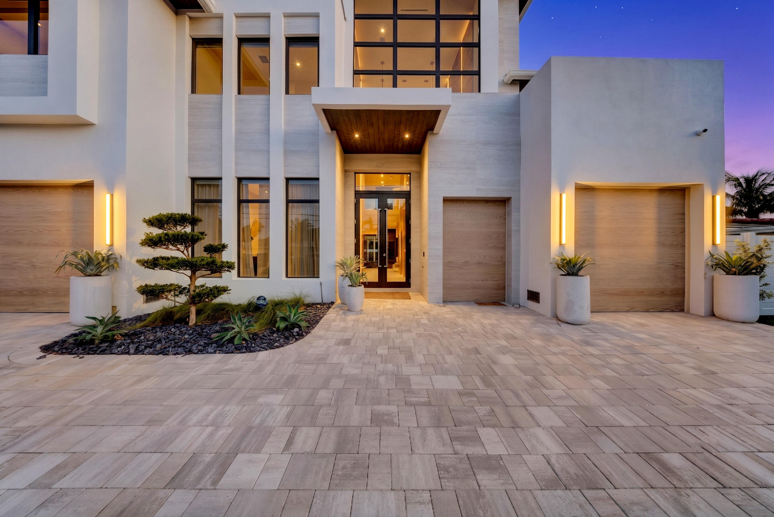 BOCA HARBOUR 3RD SEC - Residential