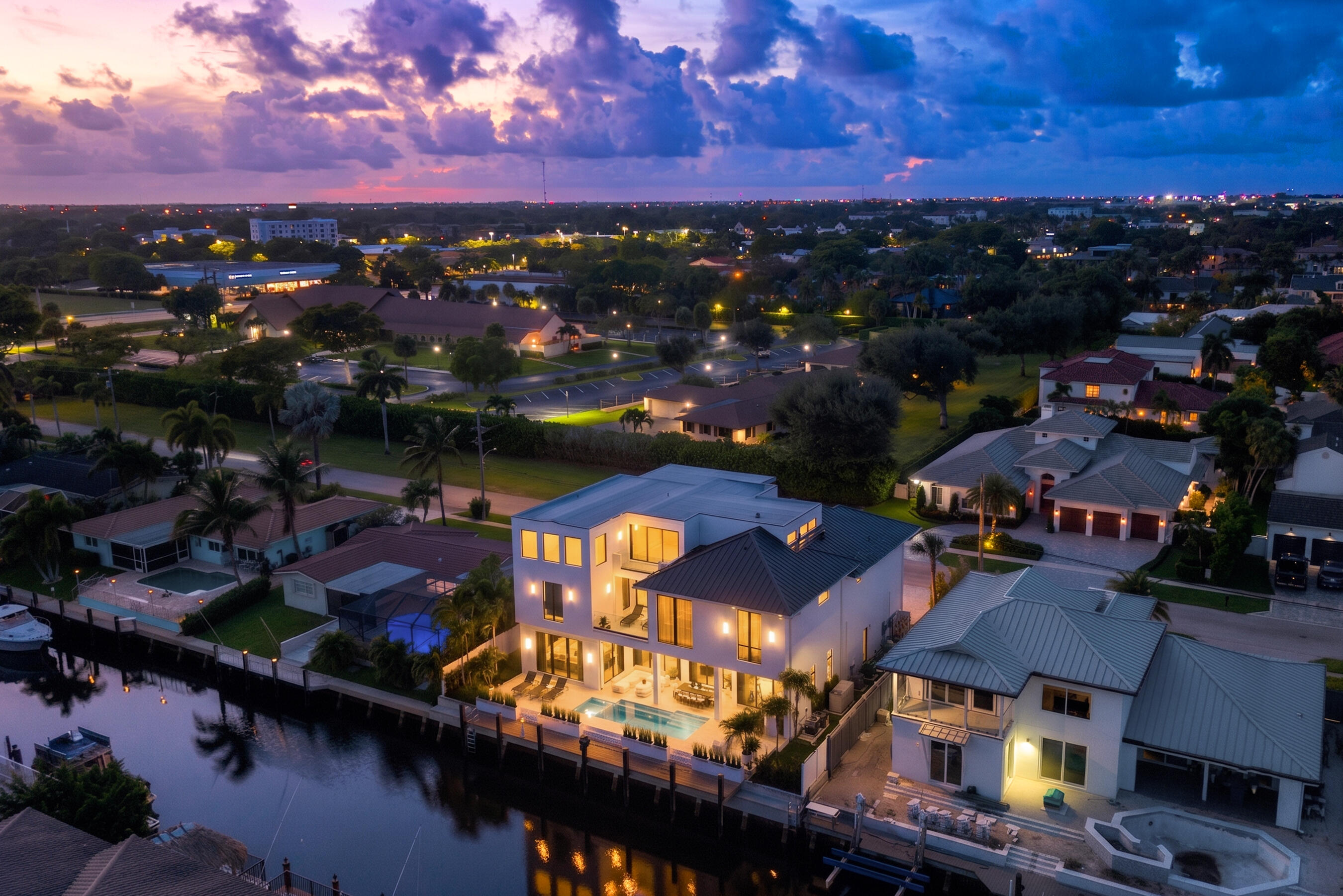 BOCA HARBOUR 3RD SEC - Residential