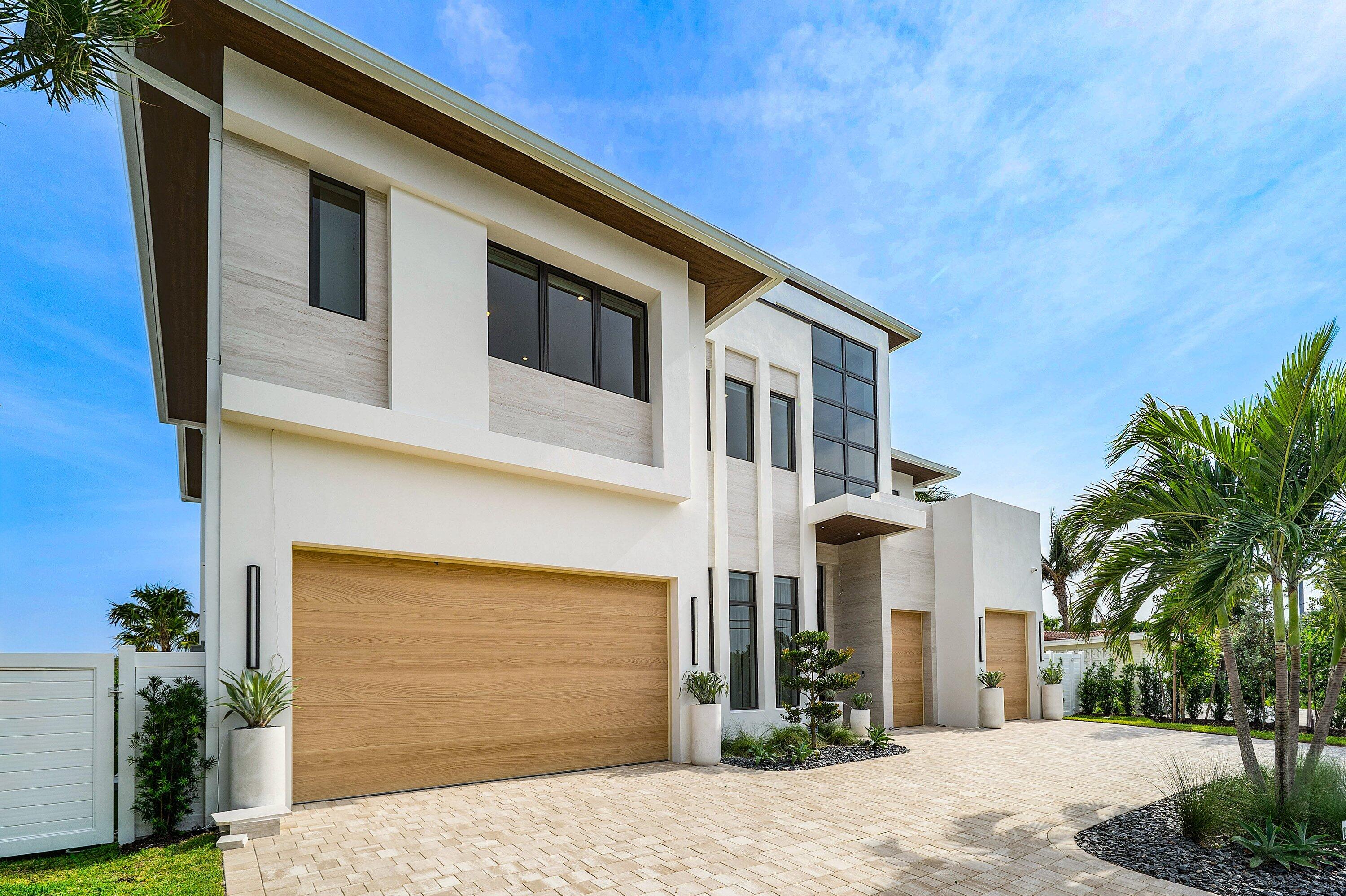 BOCA HARBOUR 3RD SEC - Residential