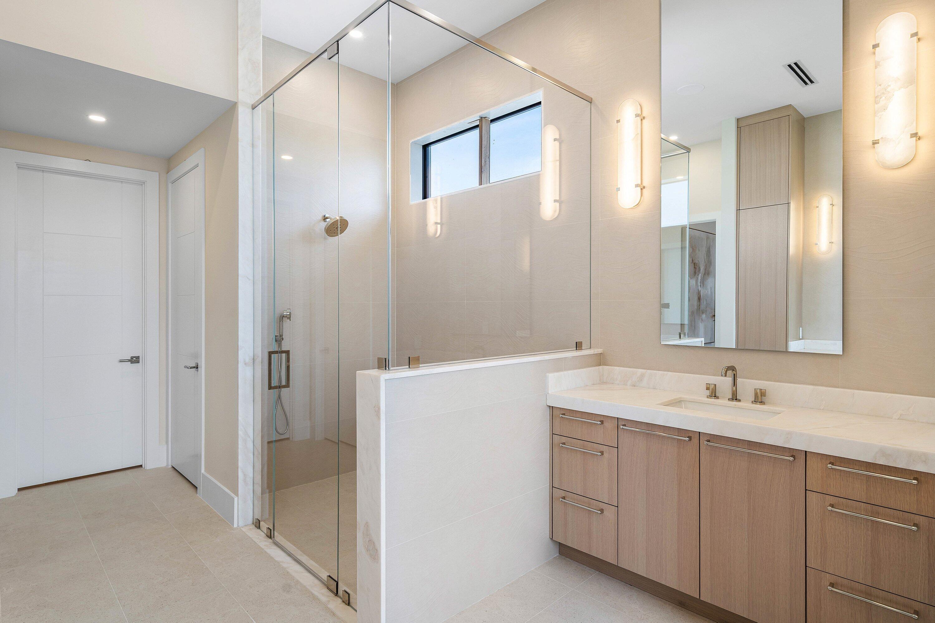 BOCA HARBOUR 3RD SEC - Residential