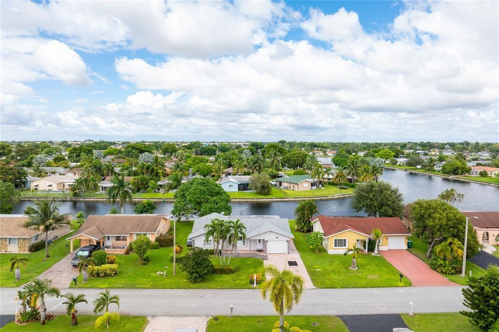 Westwood Commy 4 77-45 B - Residential