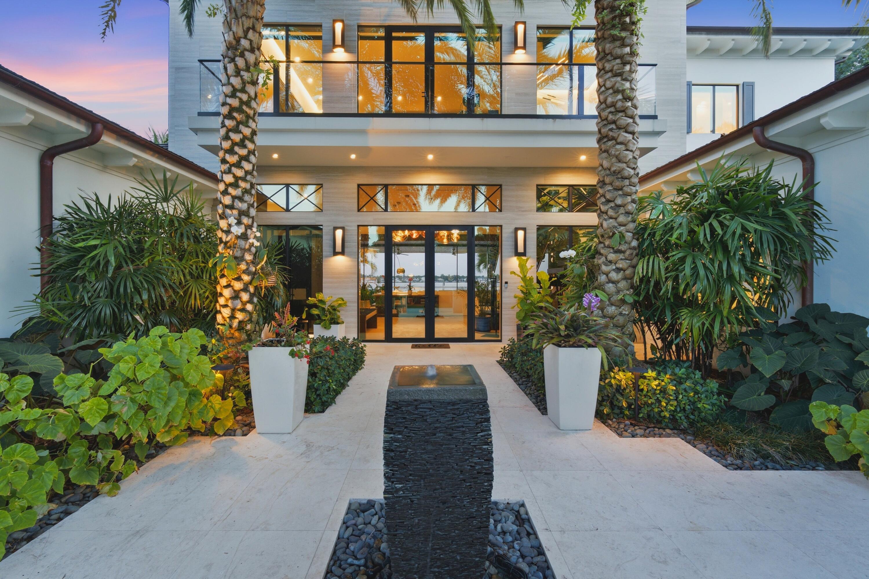 ANCHORAGE POINT - Residential