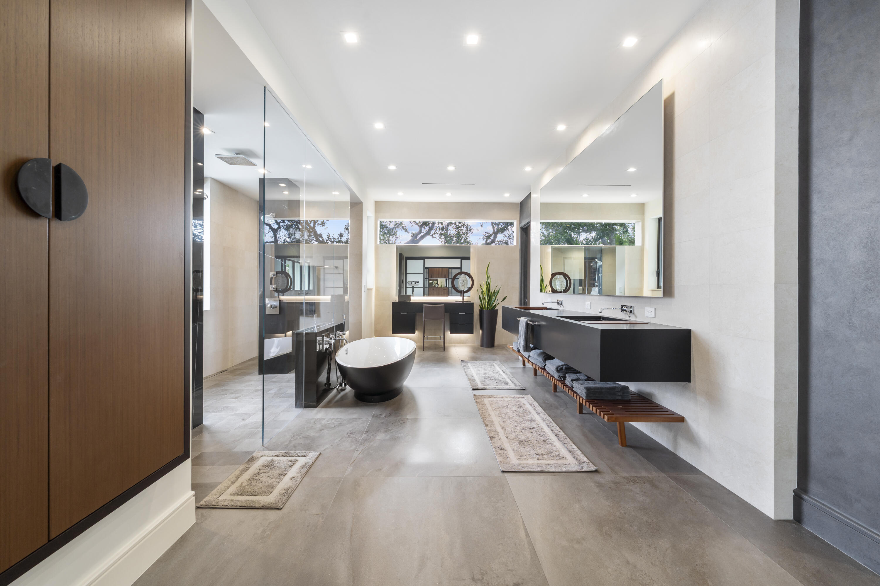 ANCHORAGE POINT - Residential