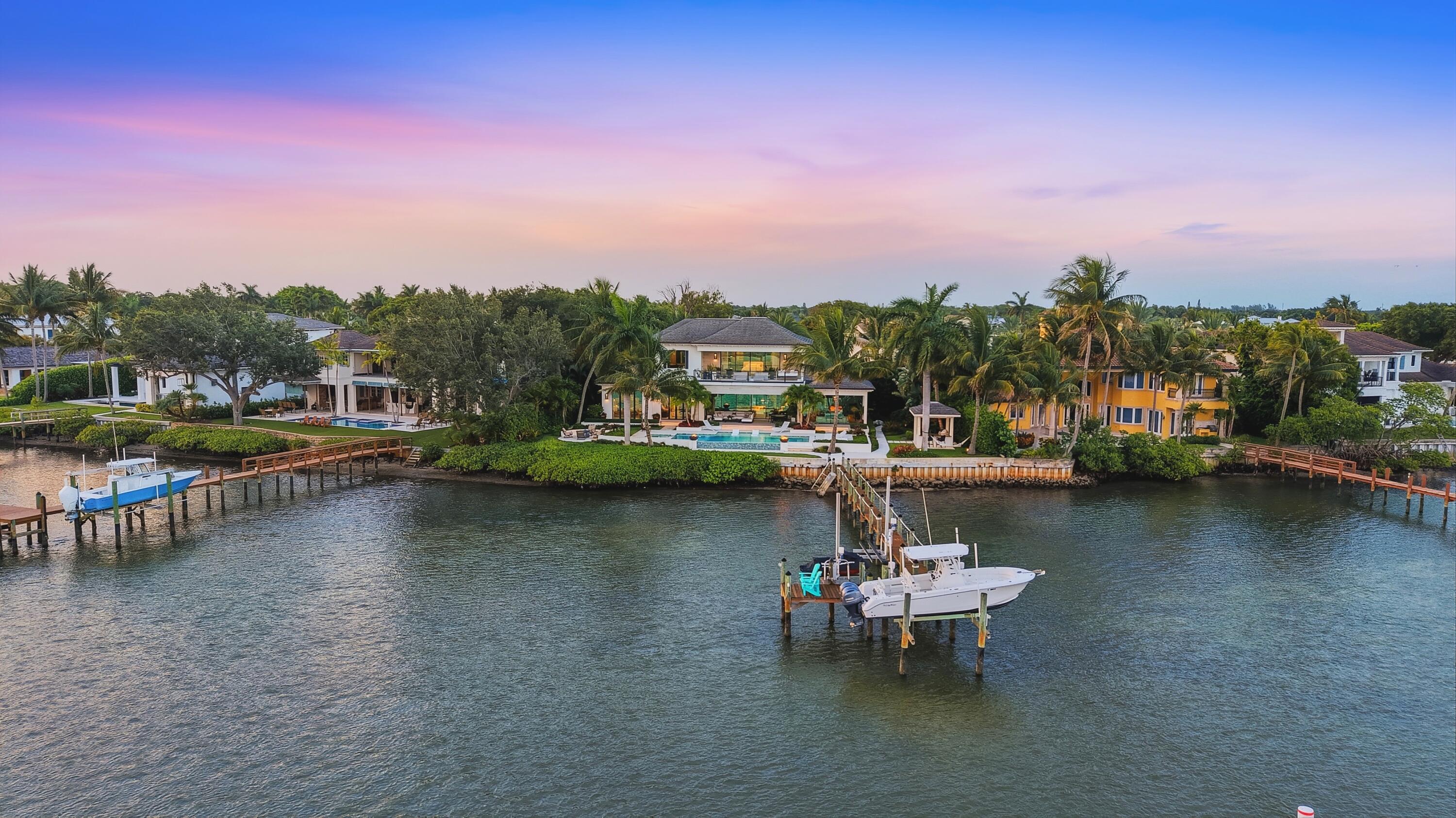 ANCHORAGE POINT - Residential