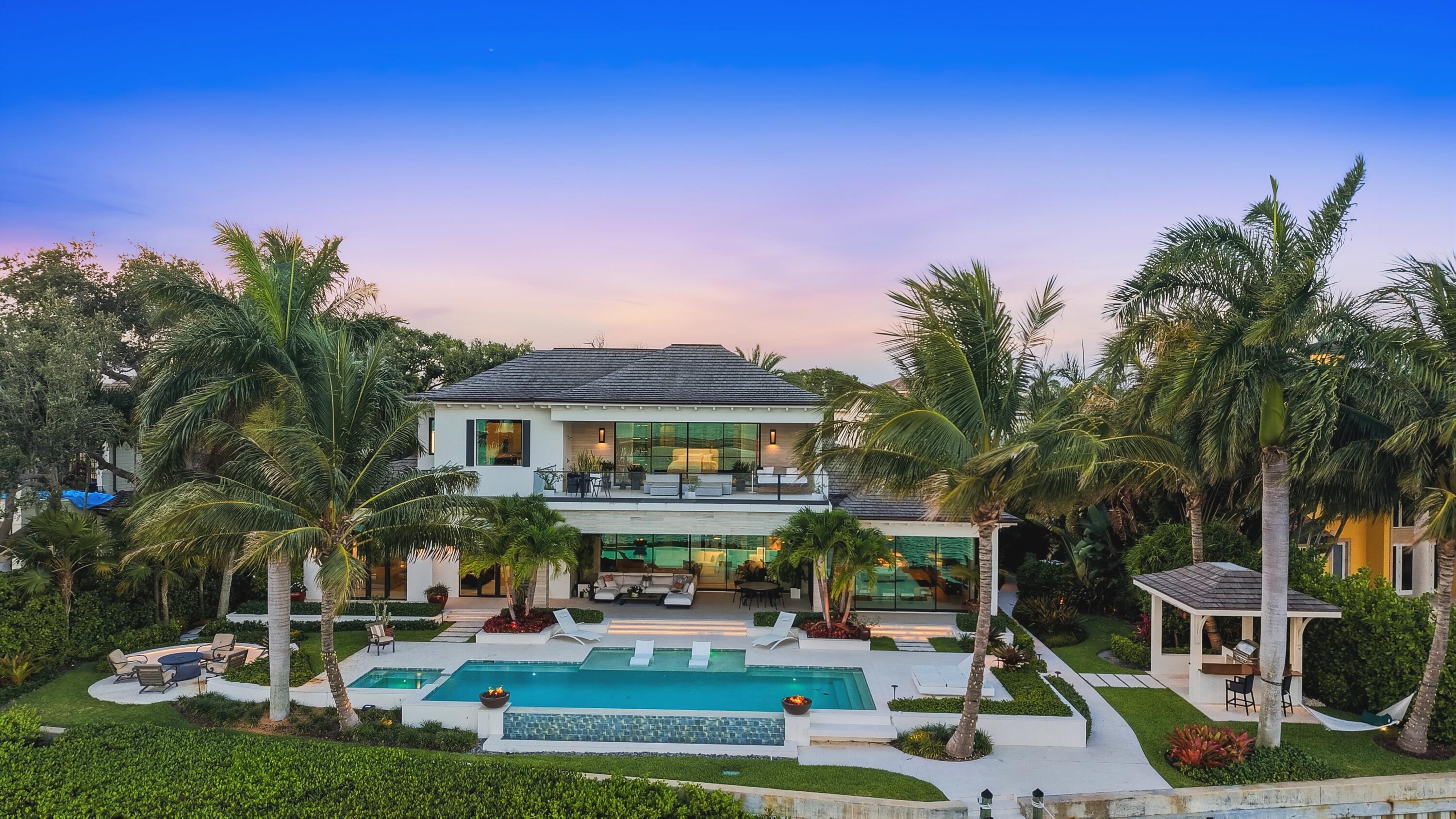 ANCHORAGE POINT - Residential