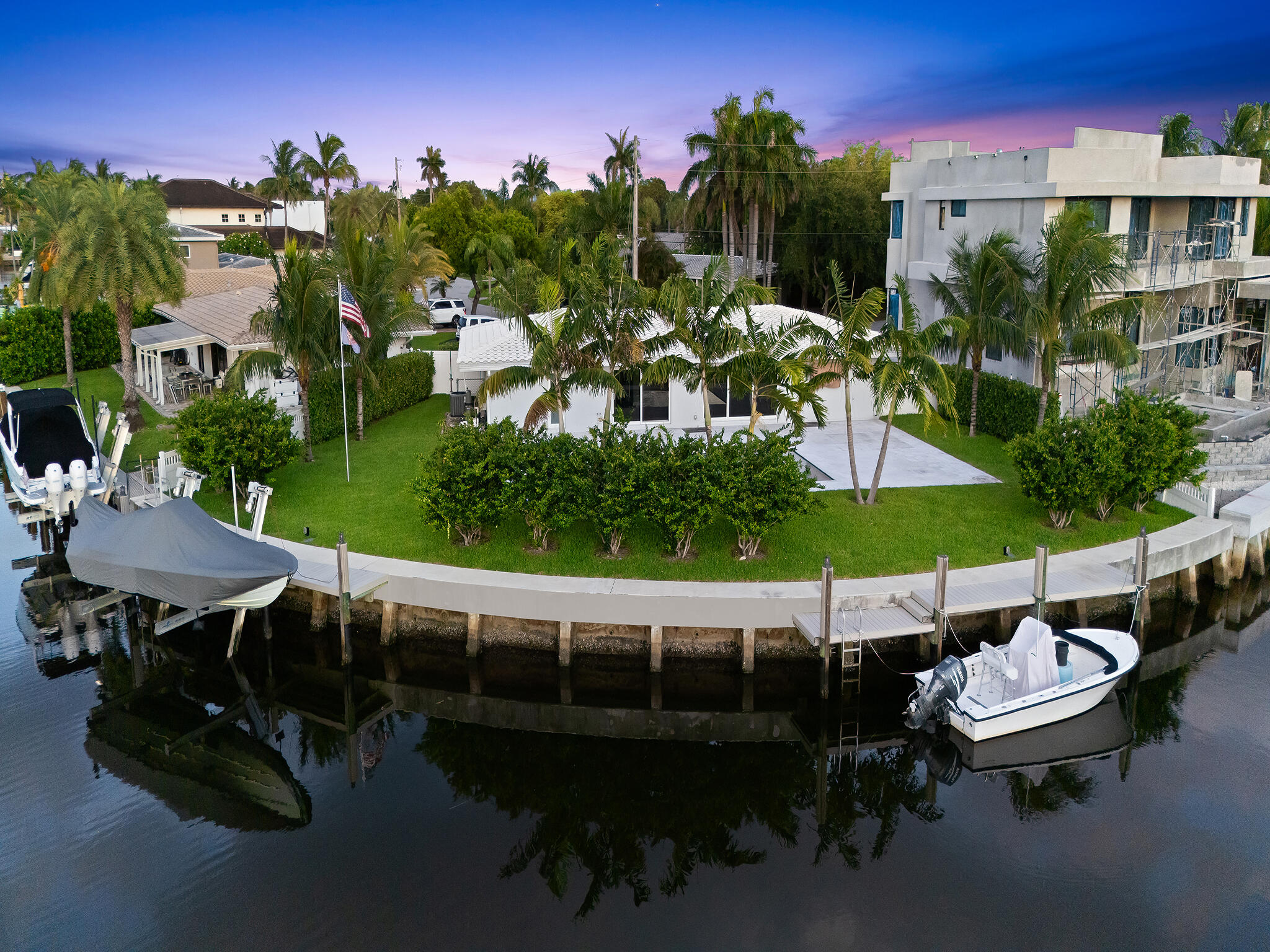 CORAL KEY VILLAS 2ND SEC - Residential
