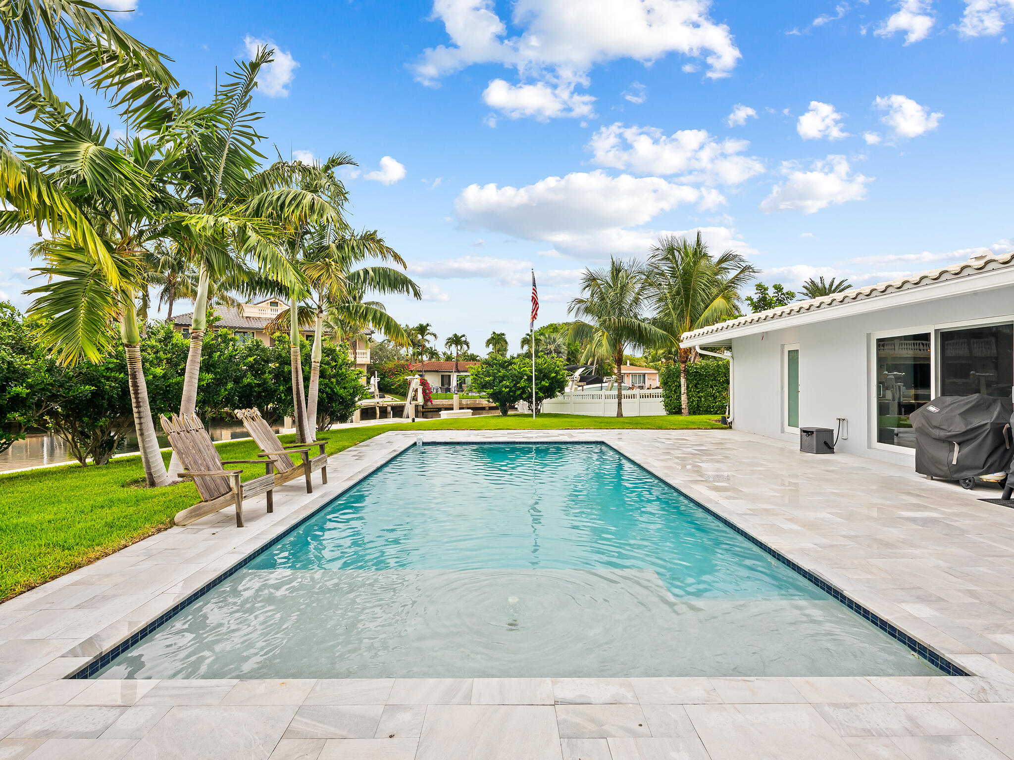 CORAL KEY VILLAS 2ND SEC - Residential