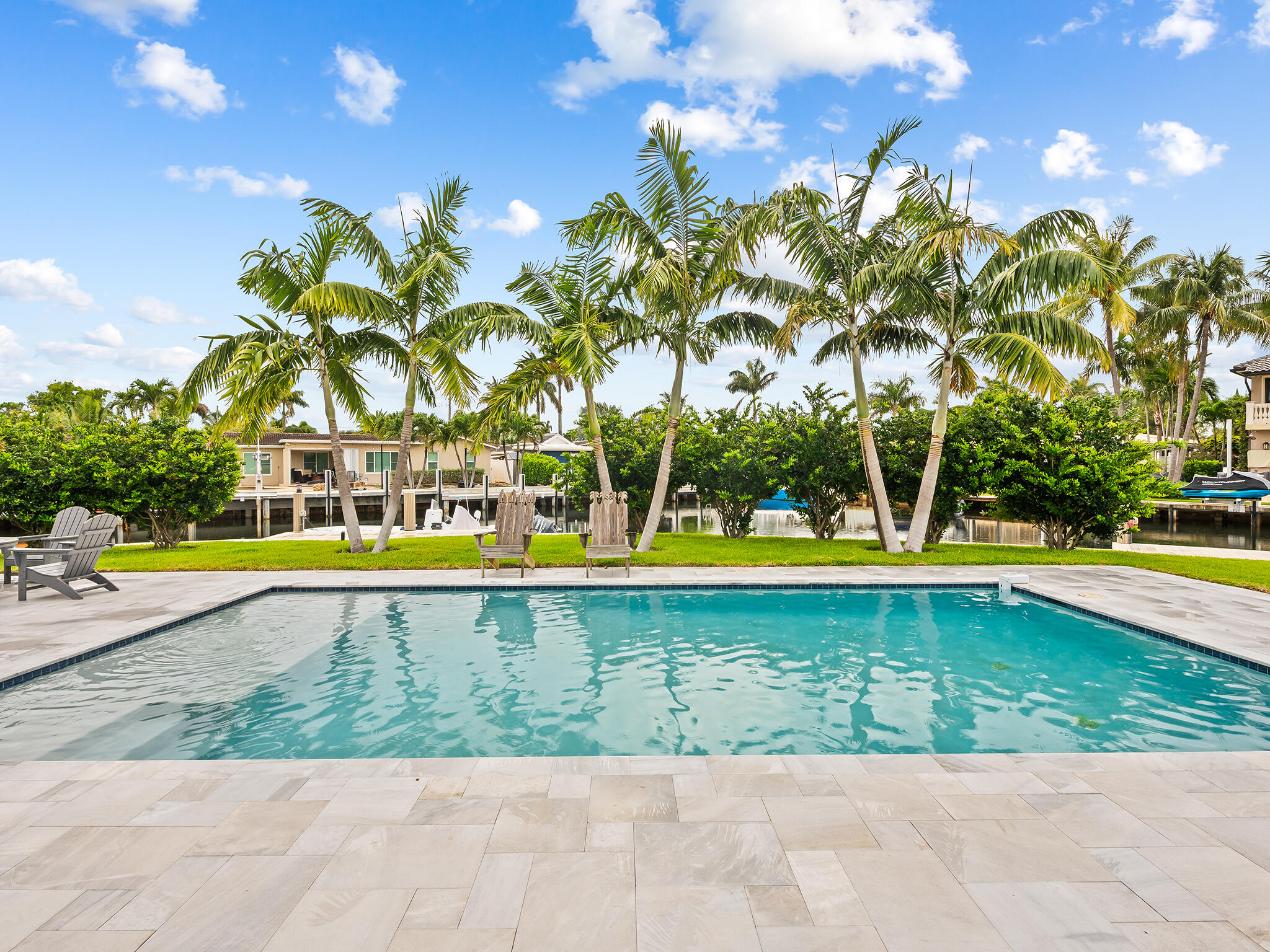 CORAL KEY VILLAS 2ND SEC - Residential