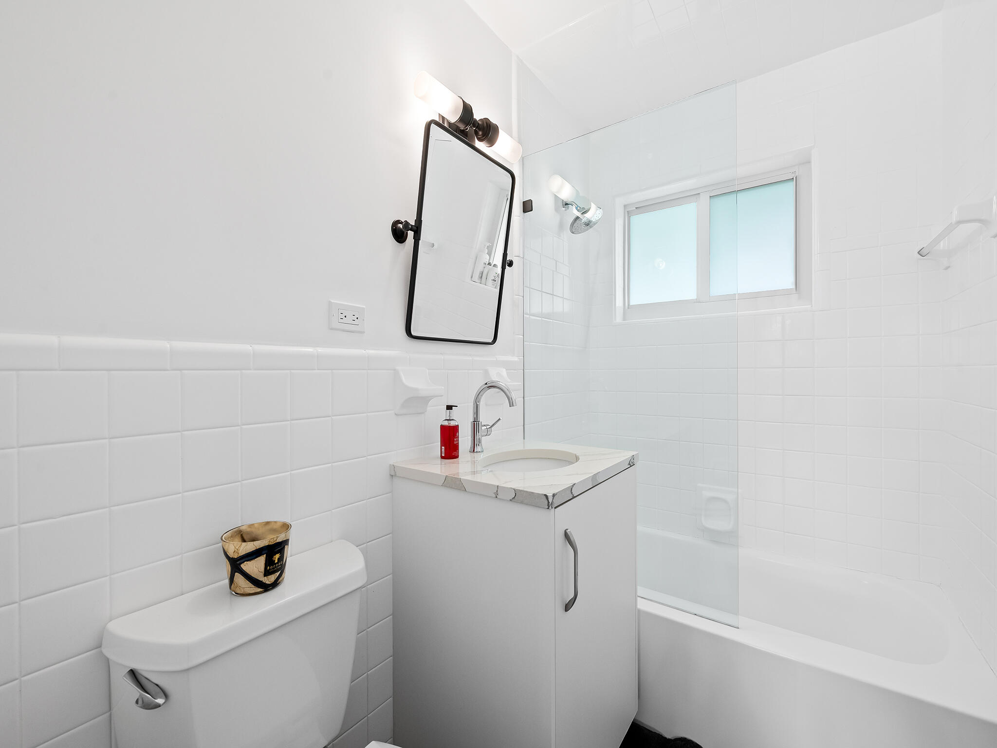 CORAL KEY VILLAS 2ND SEC - Residential