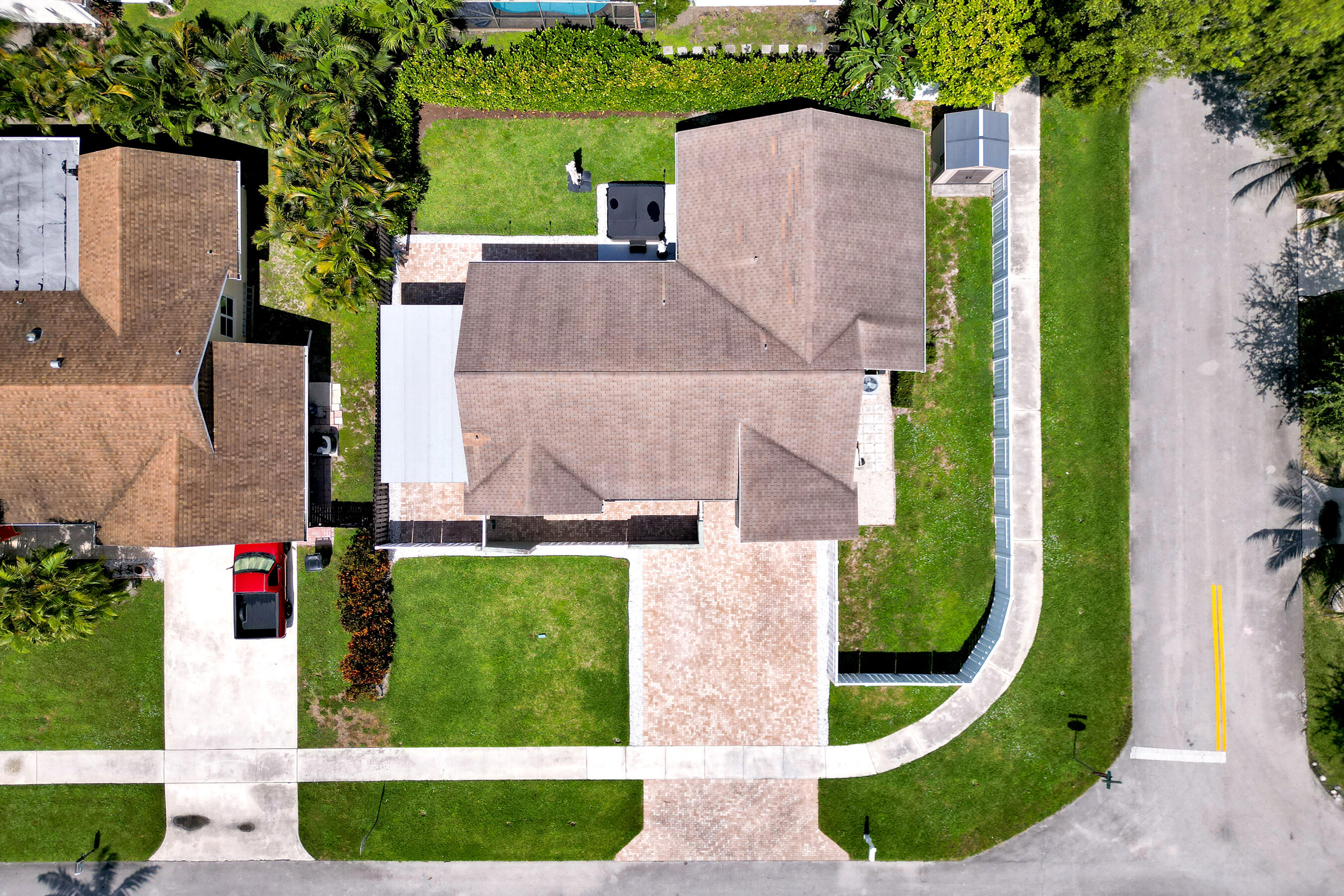 TROPIC PALMS 2 - Residential