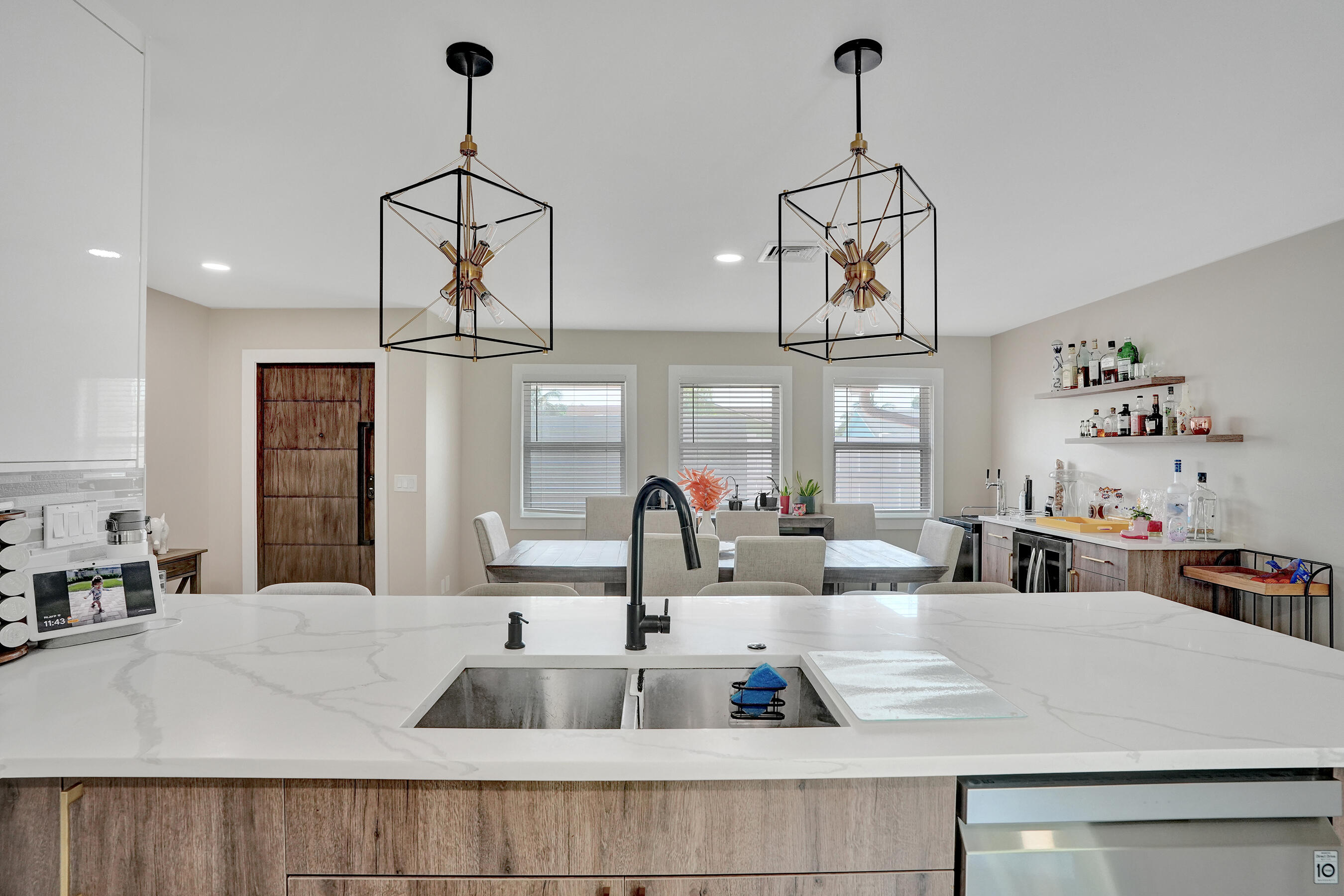 TROPIC PALMS 2 - Residential