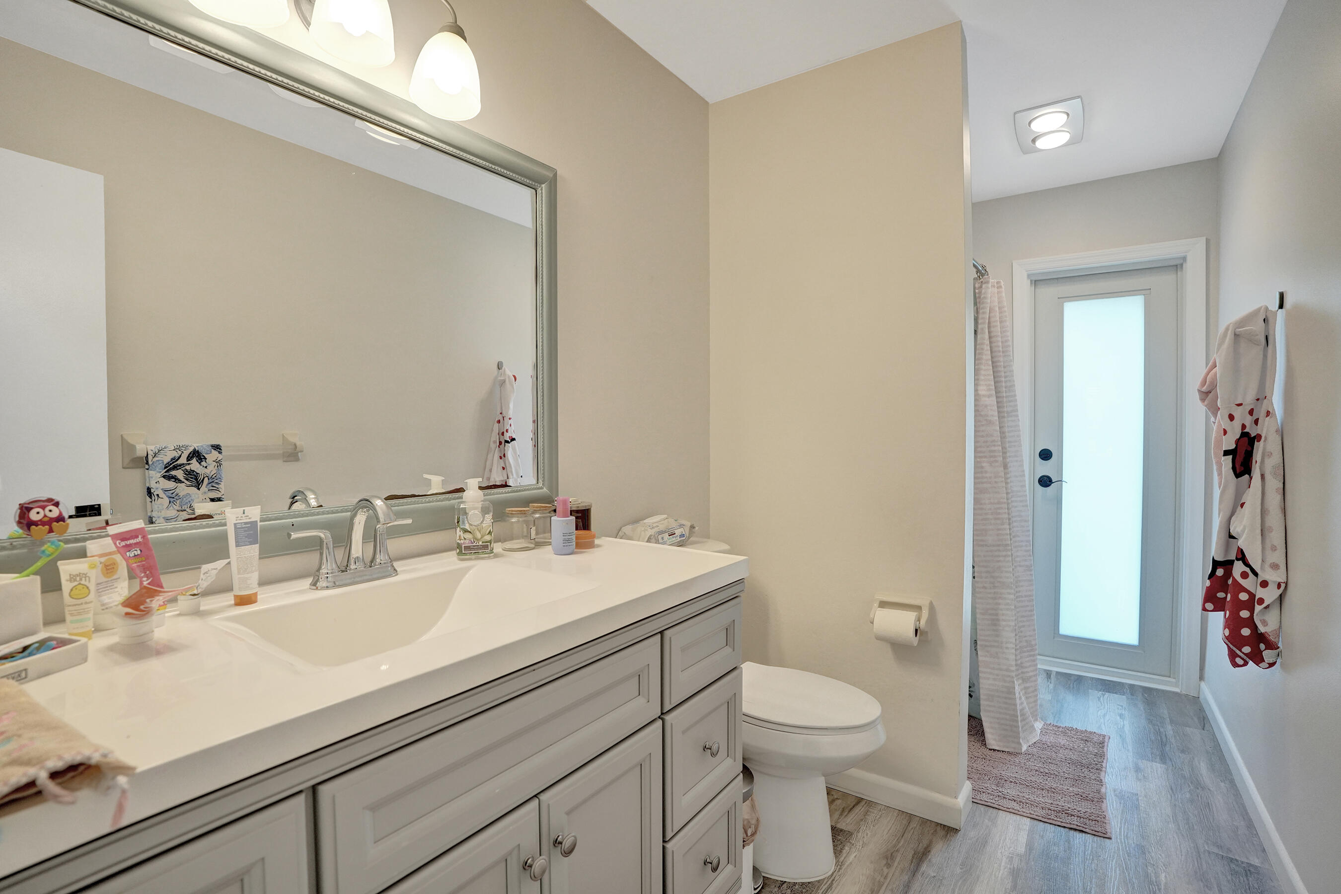 TROPIC PALMS 2 - Residential