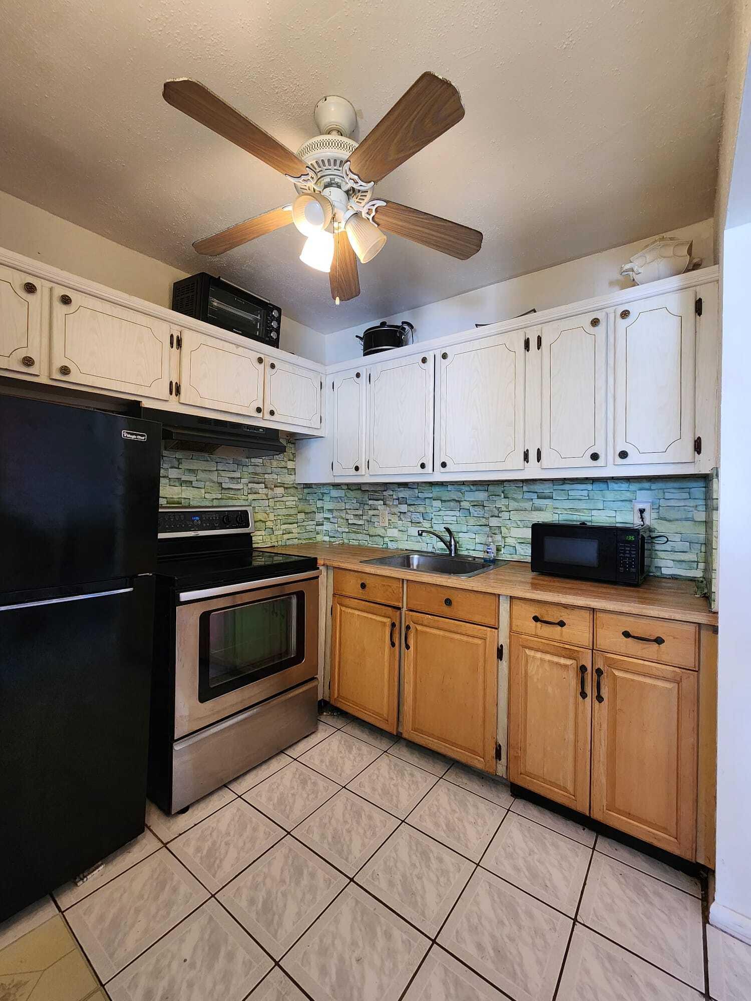 CAMDEN CONDOS - Residential