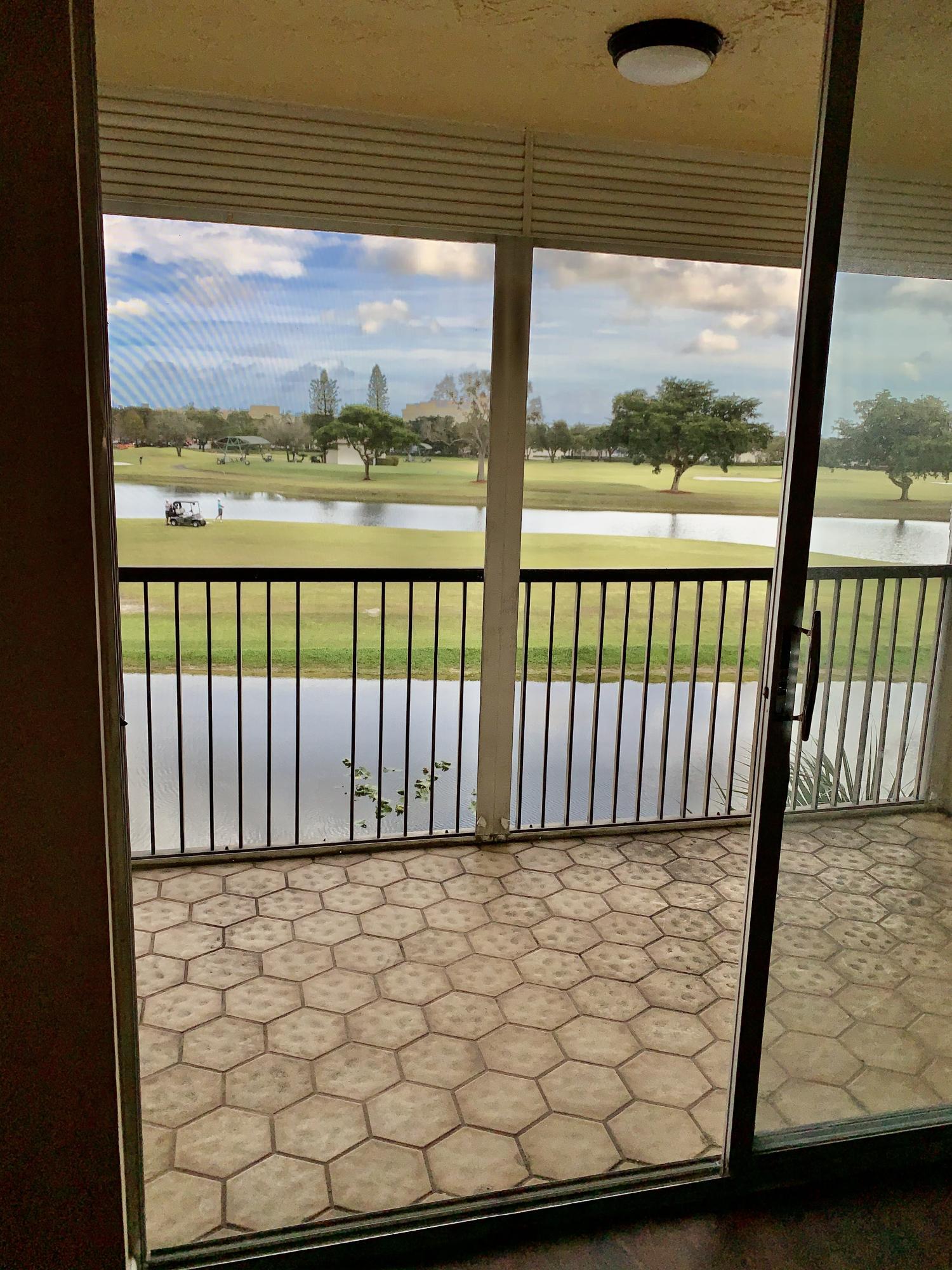 ROLLING HILLS GOLF AND TENNIS - Residential Lease