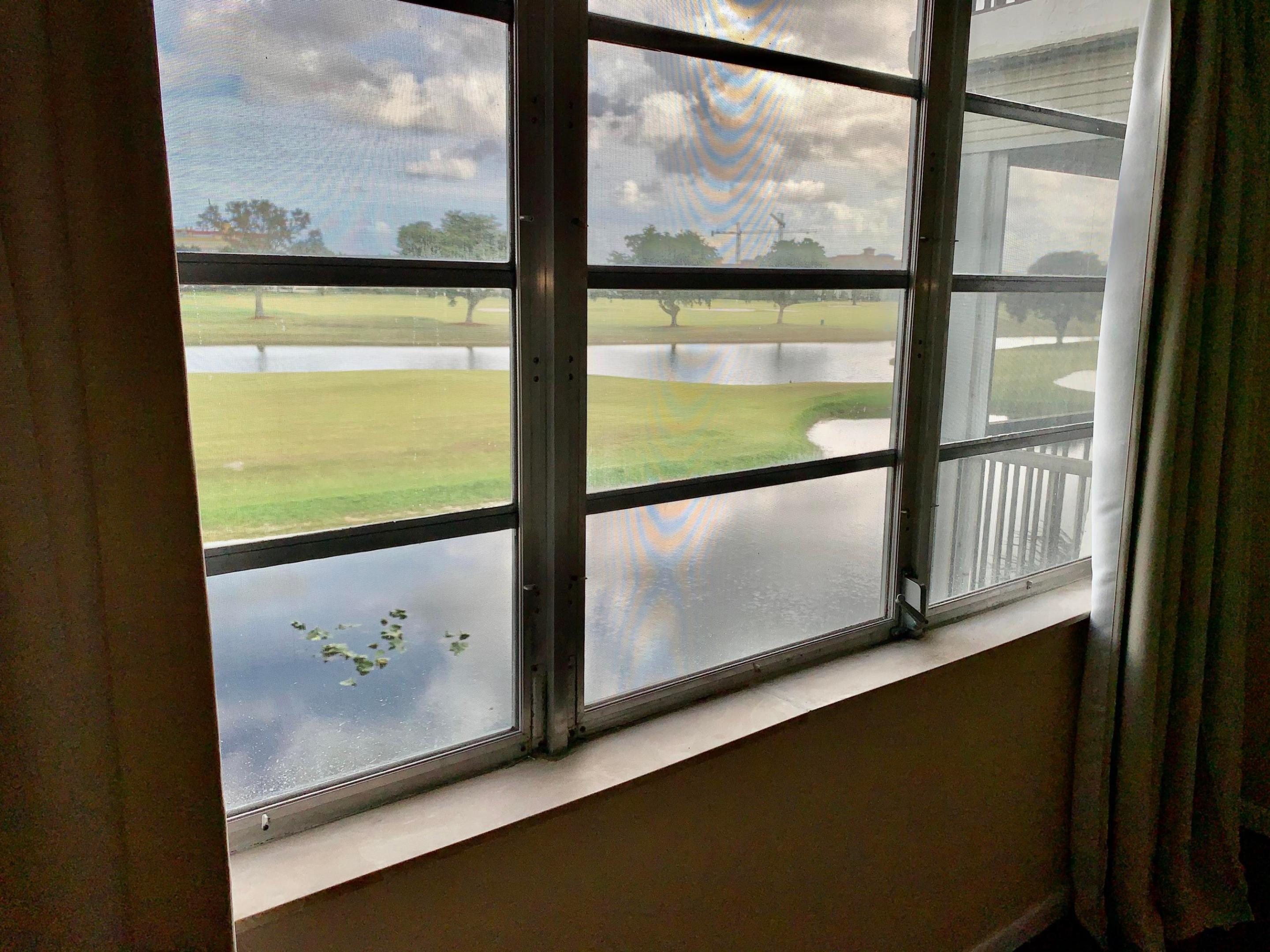 ROLLING HILLS GOLF AND TENNIS - Residential Lease