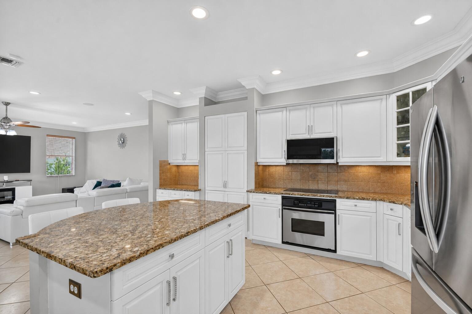 MADISON GREEN 1 PARS F AND J - Residential