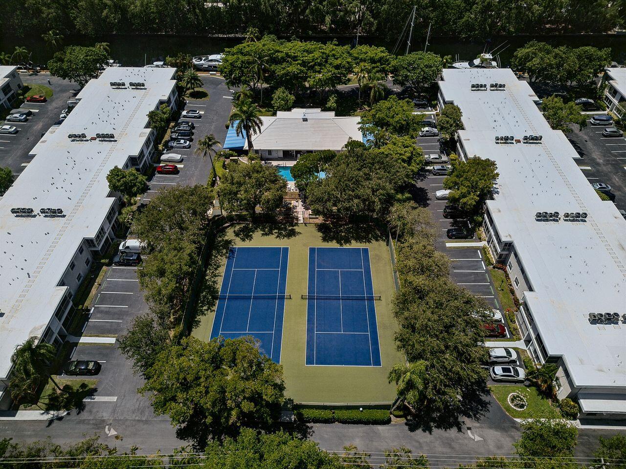 BAY COLONY CLUB CONDO - Residential