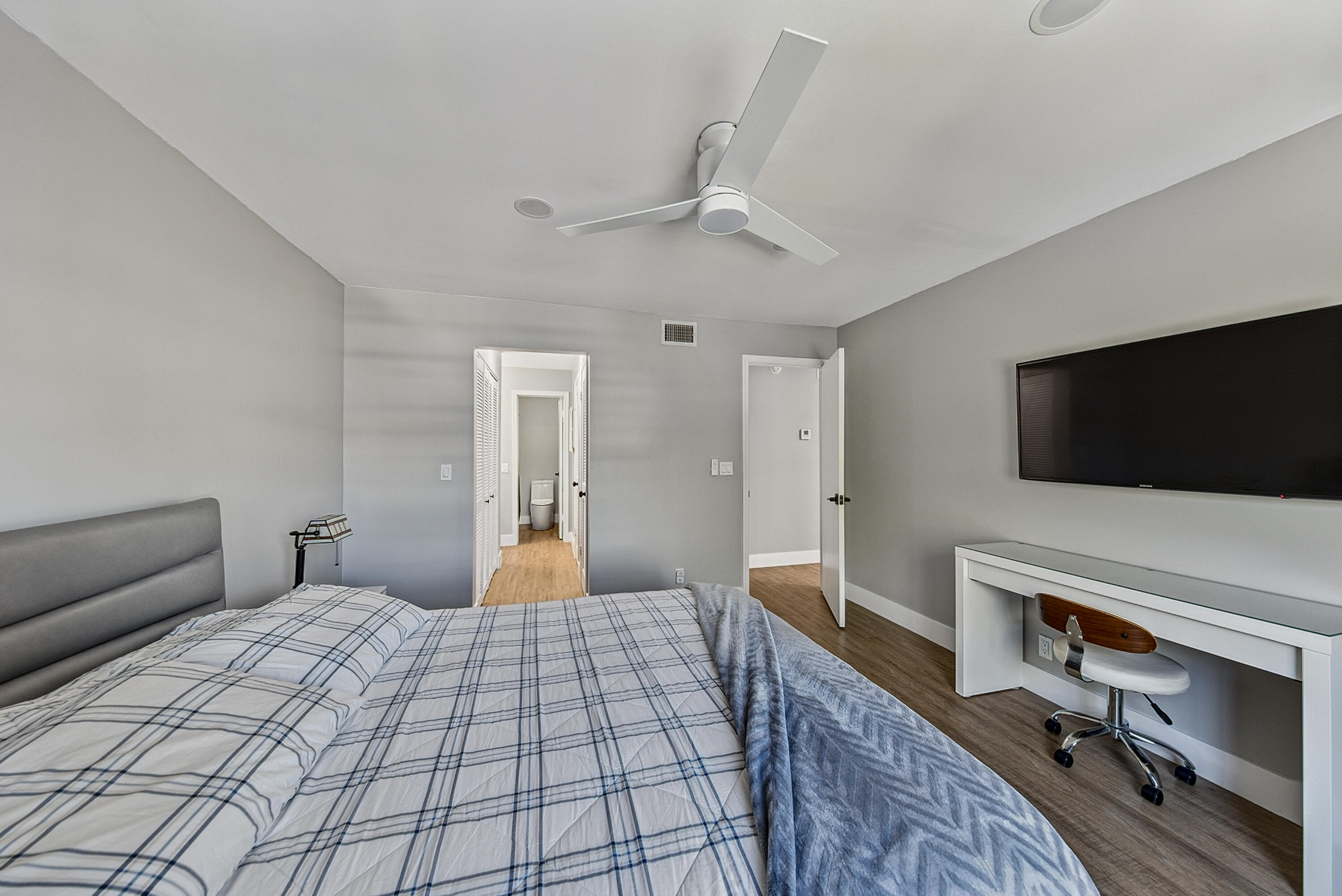 BAY COLONY CLUB CONDO - Residential