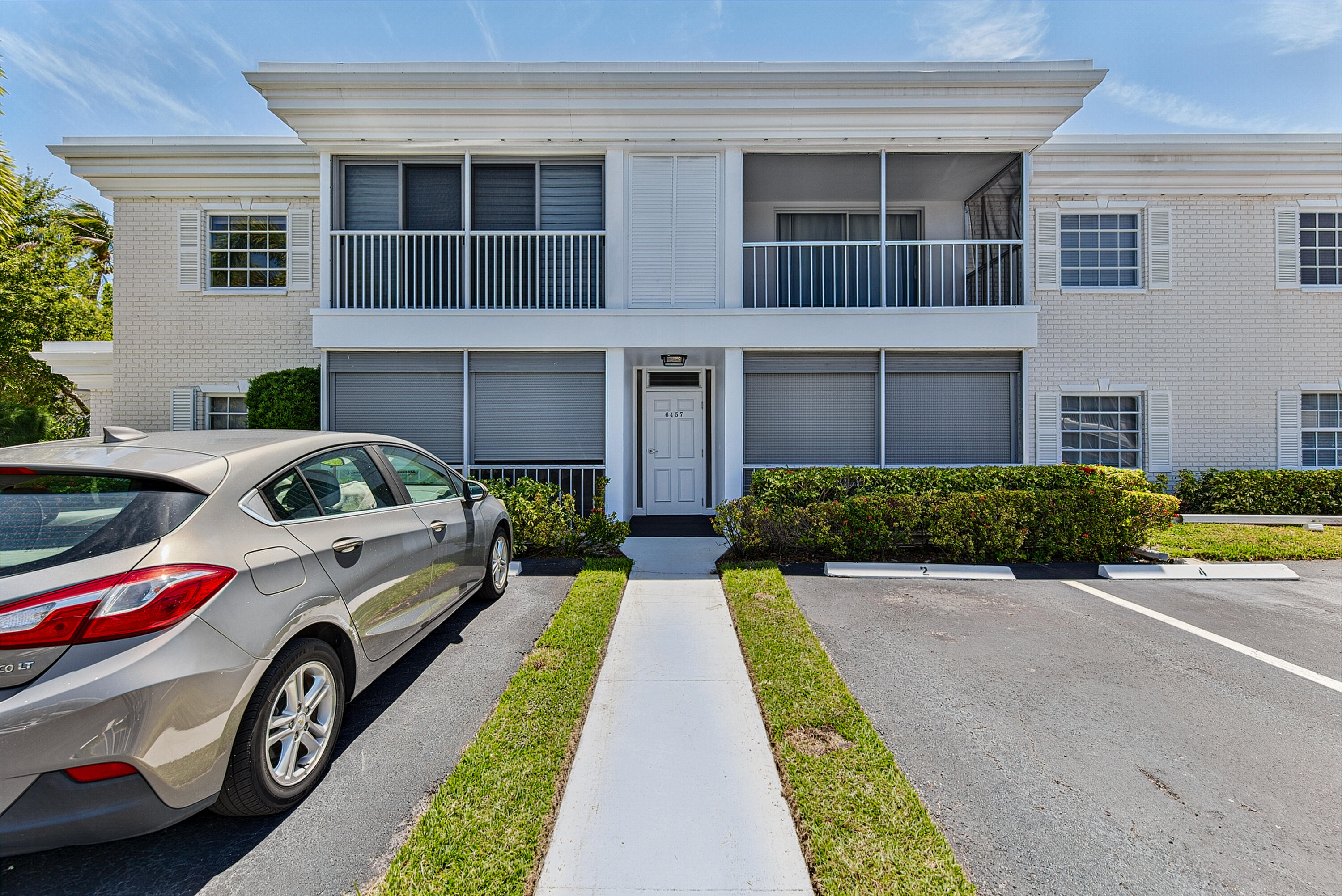 BAY COLONY CLUB CONDO - Residential